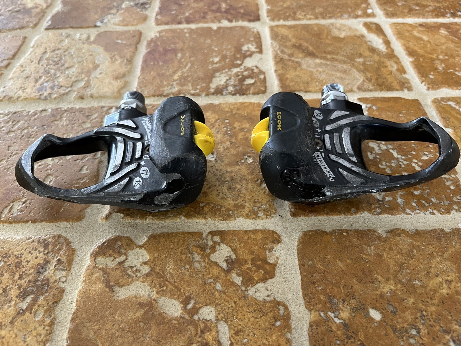 Look Free Arc Clipless Black/Yellow Bike Pedals Set Made In France