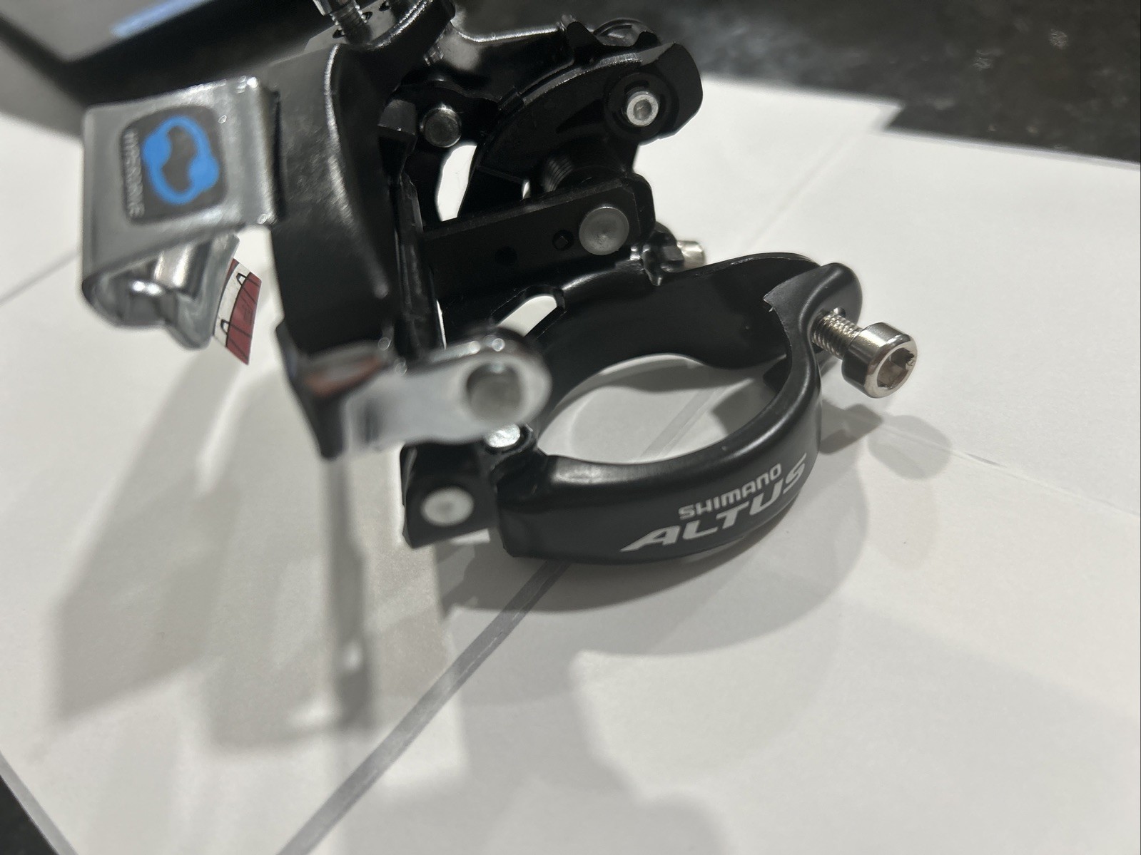 Shimano FD-M310 Aultus Front Derailleur (28.6-34.9-mm 3×7/8 Speed Low-Clamp)