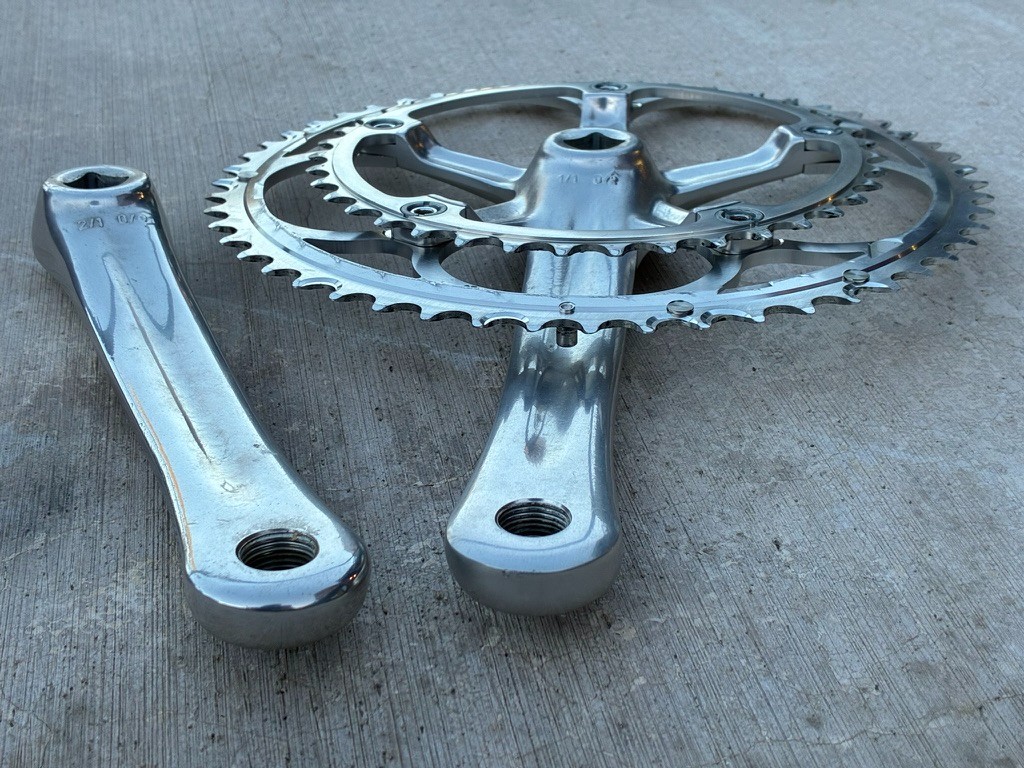Campagnolo Italy Chorus 10-Speed Double Crankset | 170 mm / 53/39T / EXC