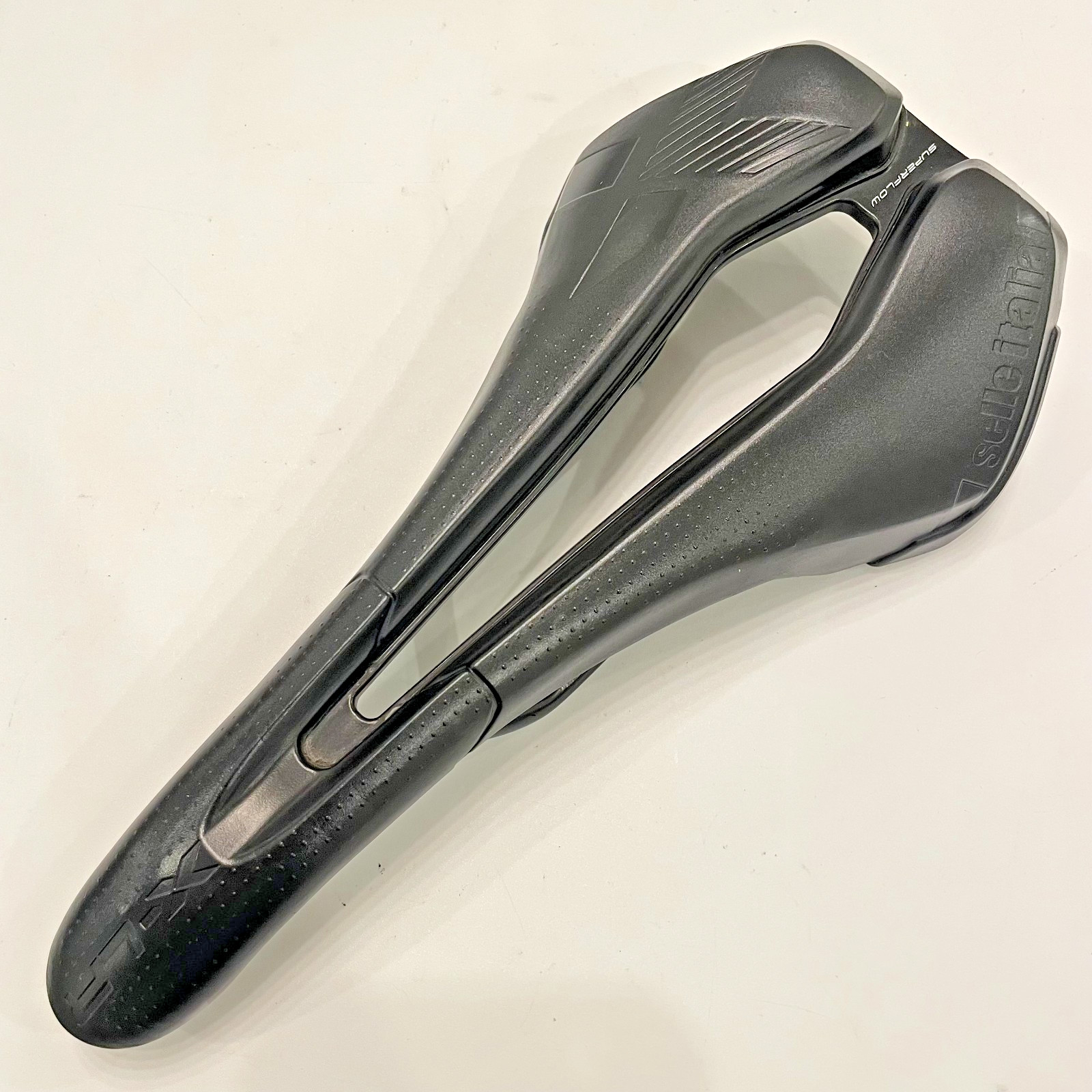 Selle Italia X-LR Air Cross Superflow S3 Cycling Saddle Seat Mag Rails