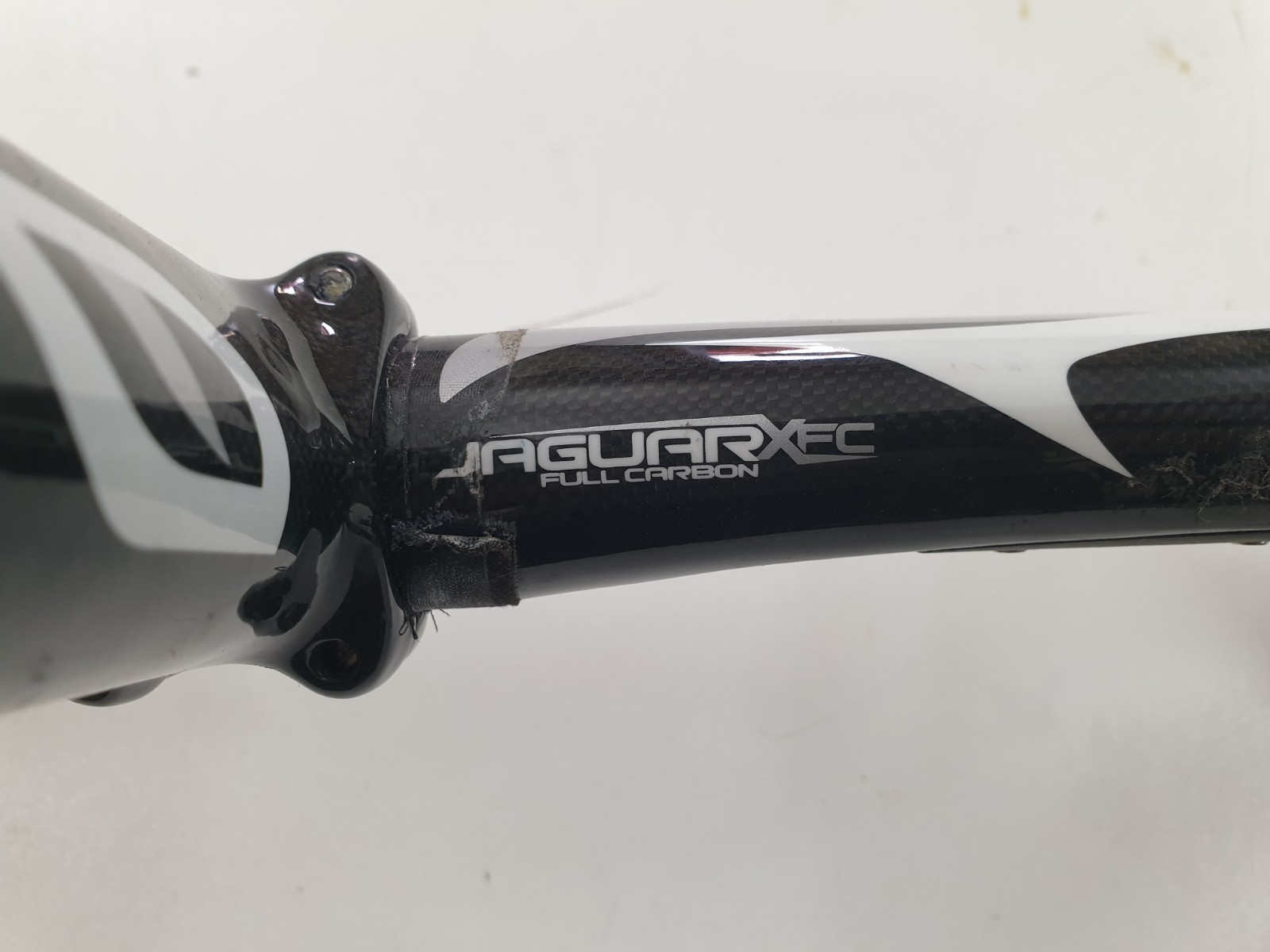 Pinarello Most Jaguar XFC Aero Di2 Carbon Handlebar 440 mm & Stem Most 110 mm