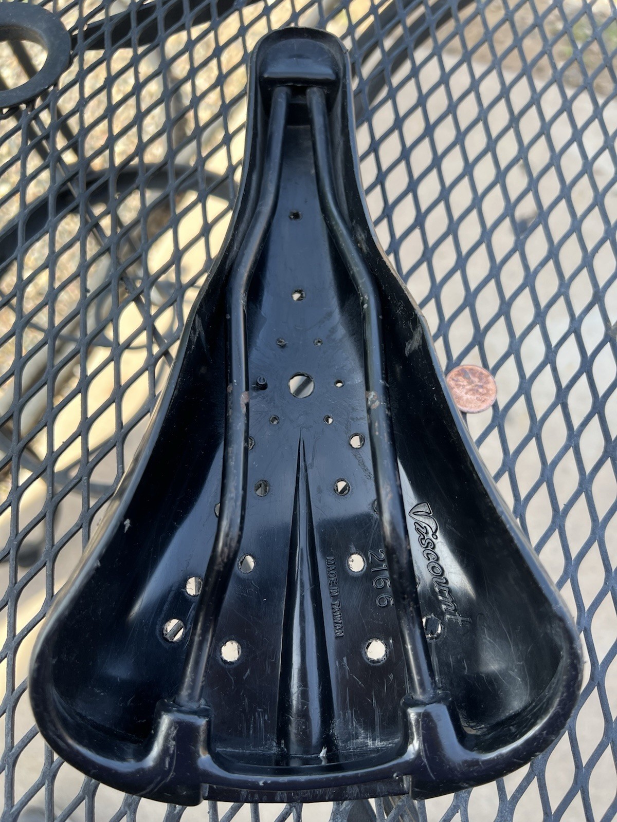 Dominator Seat 2166 Viscount Old School BMX