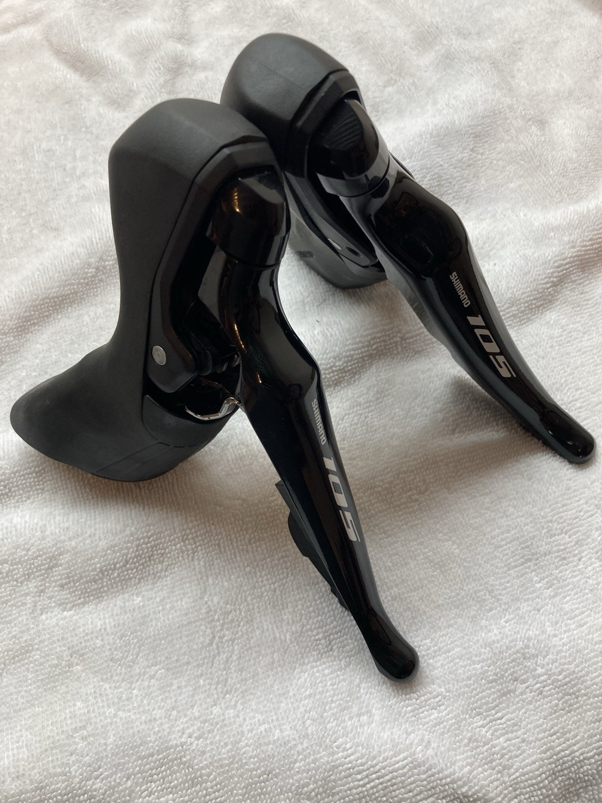 Shimano 105 Road Bike Groupset 11-Speed Shifters and Derailleurs CS-HG700-11