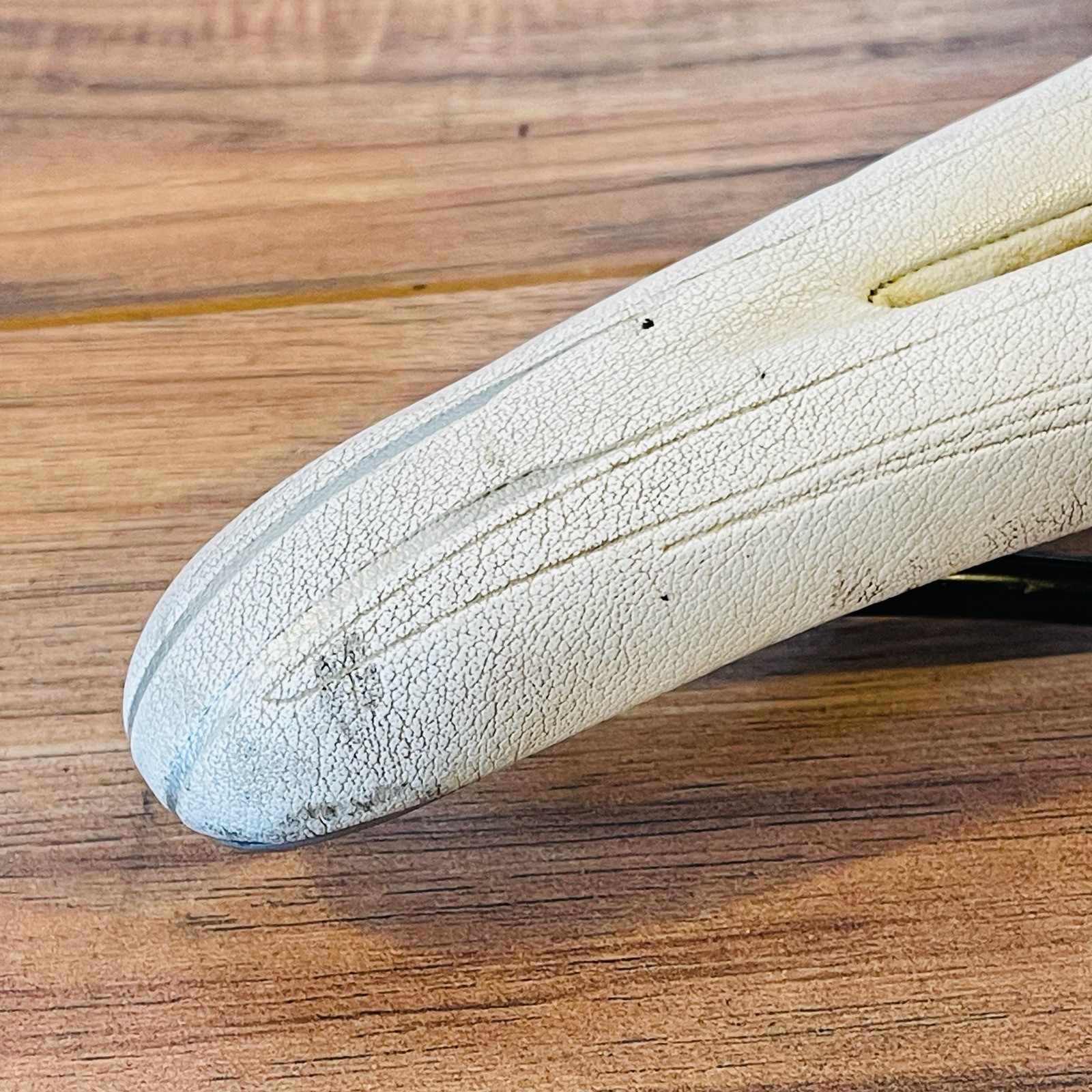 Specialized Avatar Body Geometry 130 Saddle Hollow Titanium White Synthetic