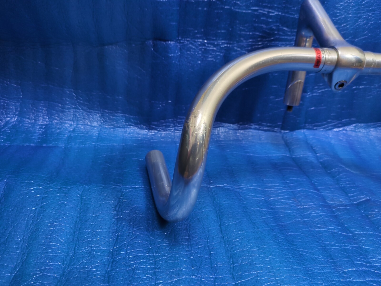 Nitto B125 Aluminium 370mm NJS Certified Handlebar + Nitto Jaguar 100mm AA Stem