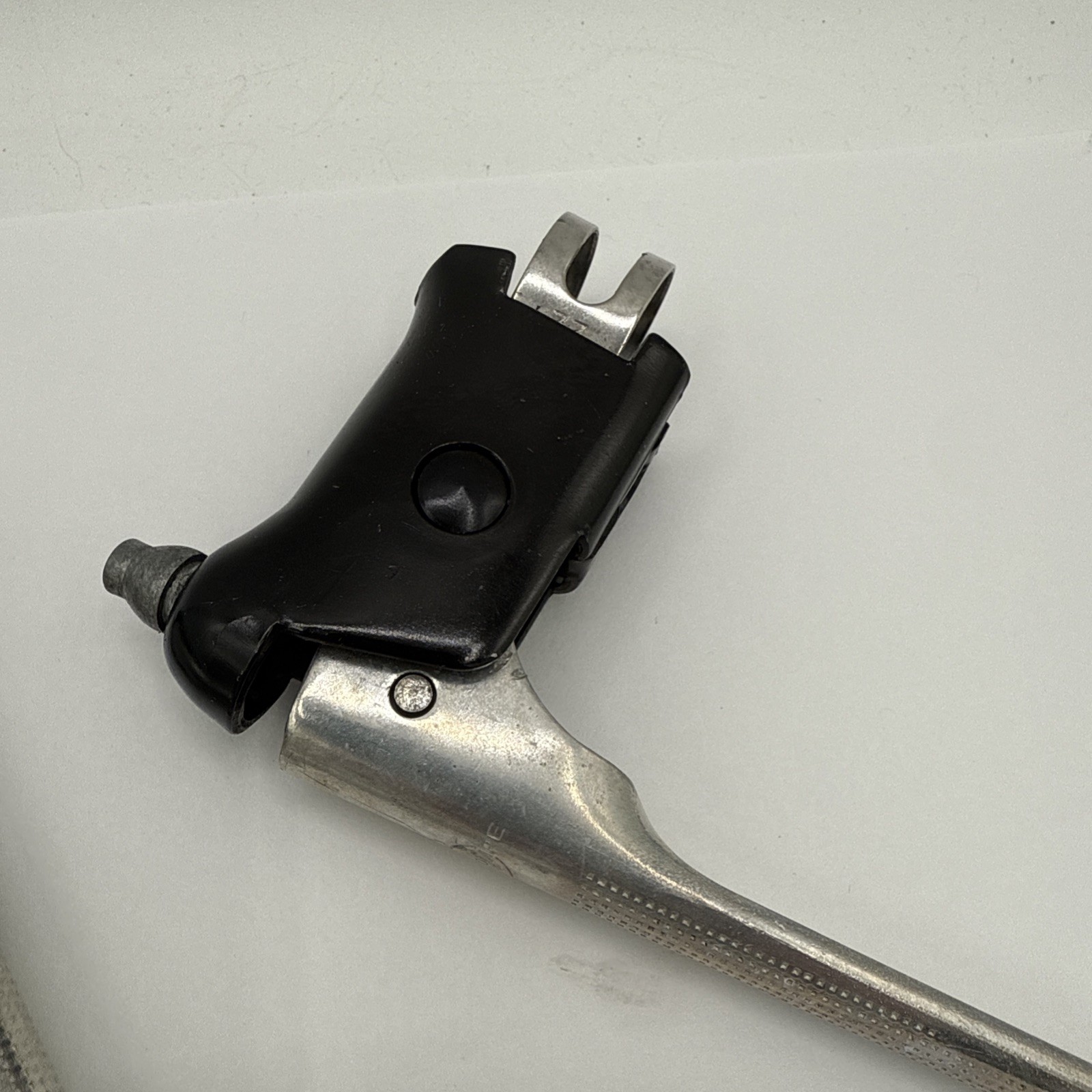 DIA-COMPE REGULAR BICYCLE NON AERO *flat Bar* BRAKE LEVERS Black/ Silver