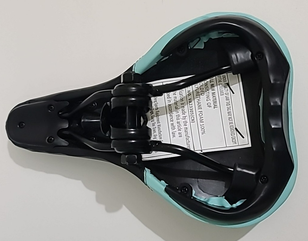 Huffy Sport Bicycle Seat Saddle Comfort Saddle Seat Molded Padded Black Teal.
