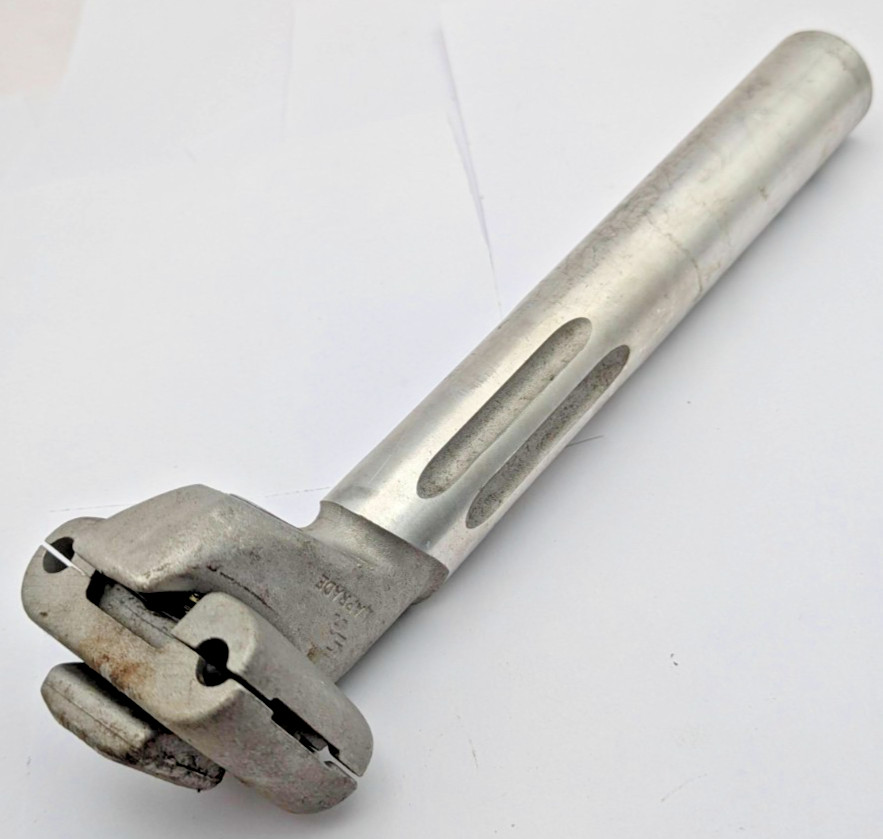 SR LAPRADE SAKAE ALUMINUM SEATPOST 26.8 MM SILVER FLUTED JAPAN K-85