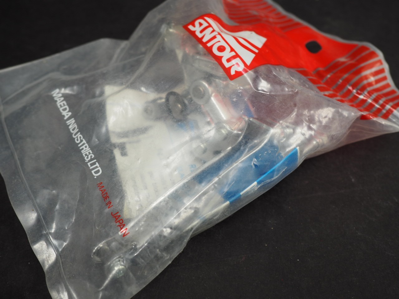 NOS Vintage Suntour FD1000 Front Derailleur Bottom Pull 28.6mm Clamp Sulver