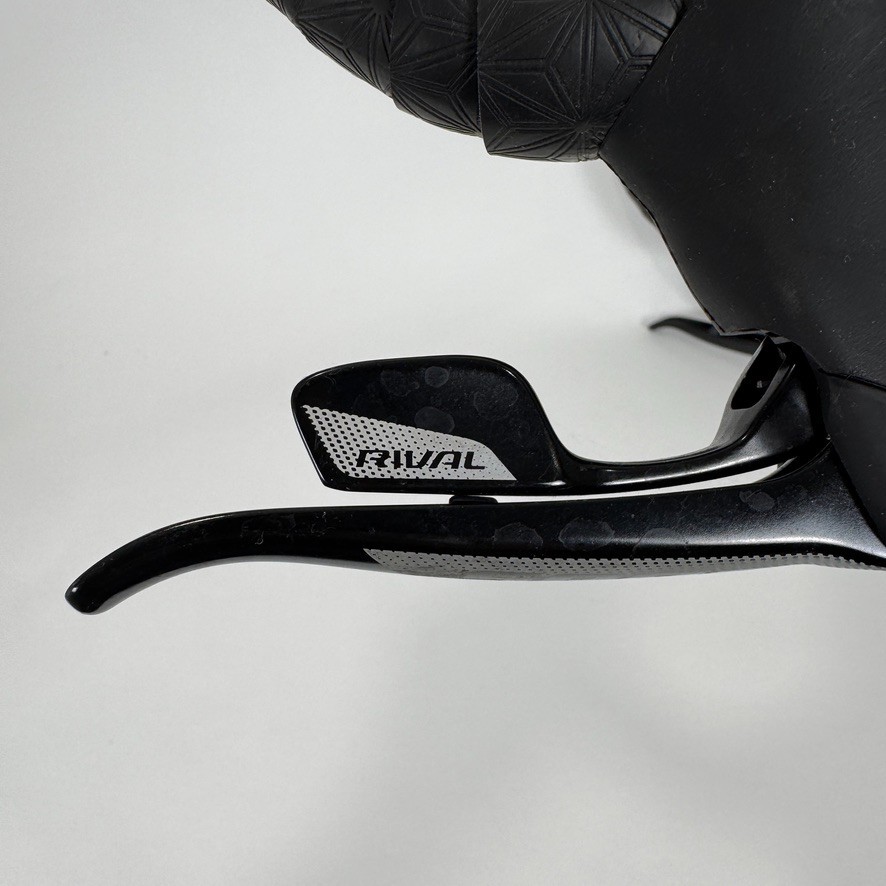 Ritchey WCS Carbon 42cm Drop Handlebar 31.8mm + SRAM Rival 22 DoubleTap Levers