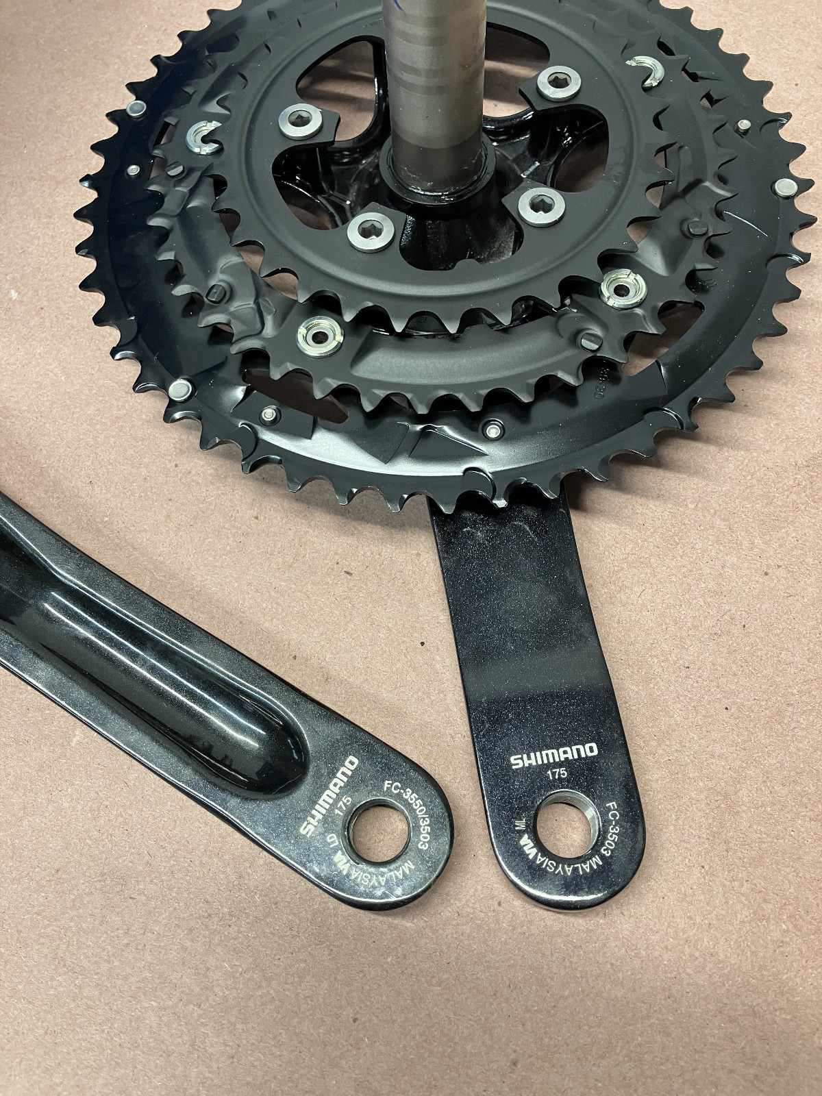 Shimano Sora FC-3503 9 Speed Triple Crankset 175mm 50-39-30T