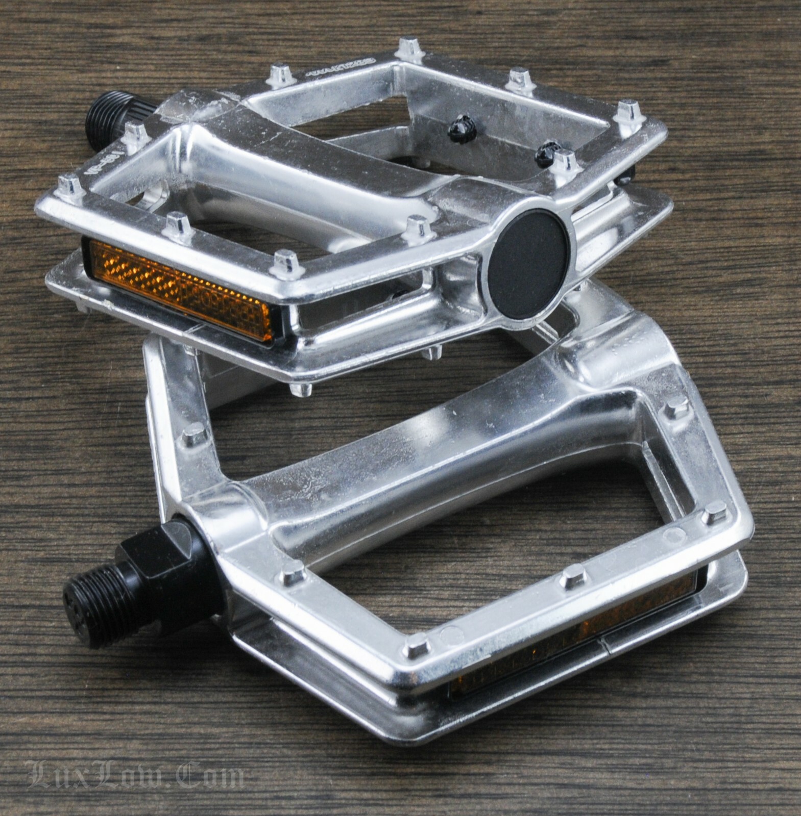 LowPro Platform Bike Pedals 9/16″ Fixed Gear Track BMX MTB Cruiser Fixie Bicycle