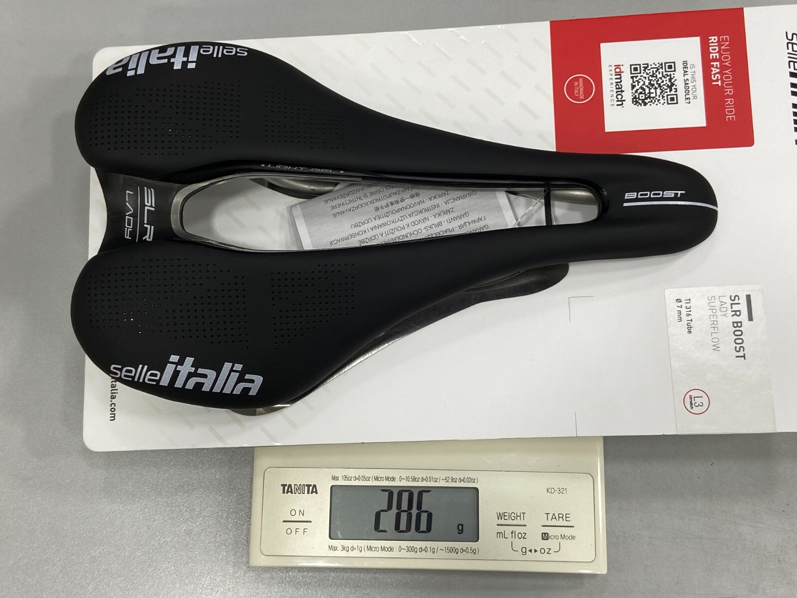 Selle Italia SLR Boost Lady Superflow L3 (145x248mm) TI 316 Rail Saddle (Black)