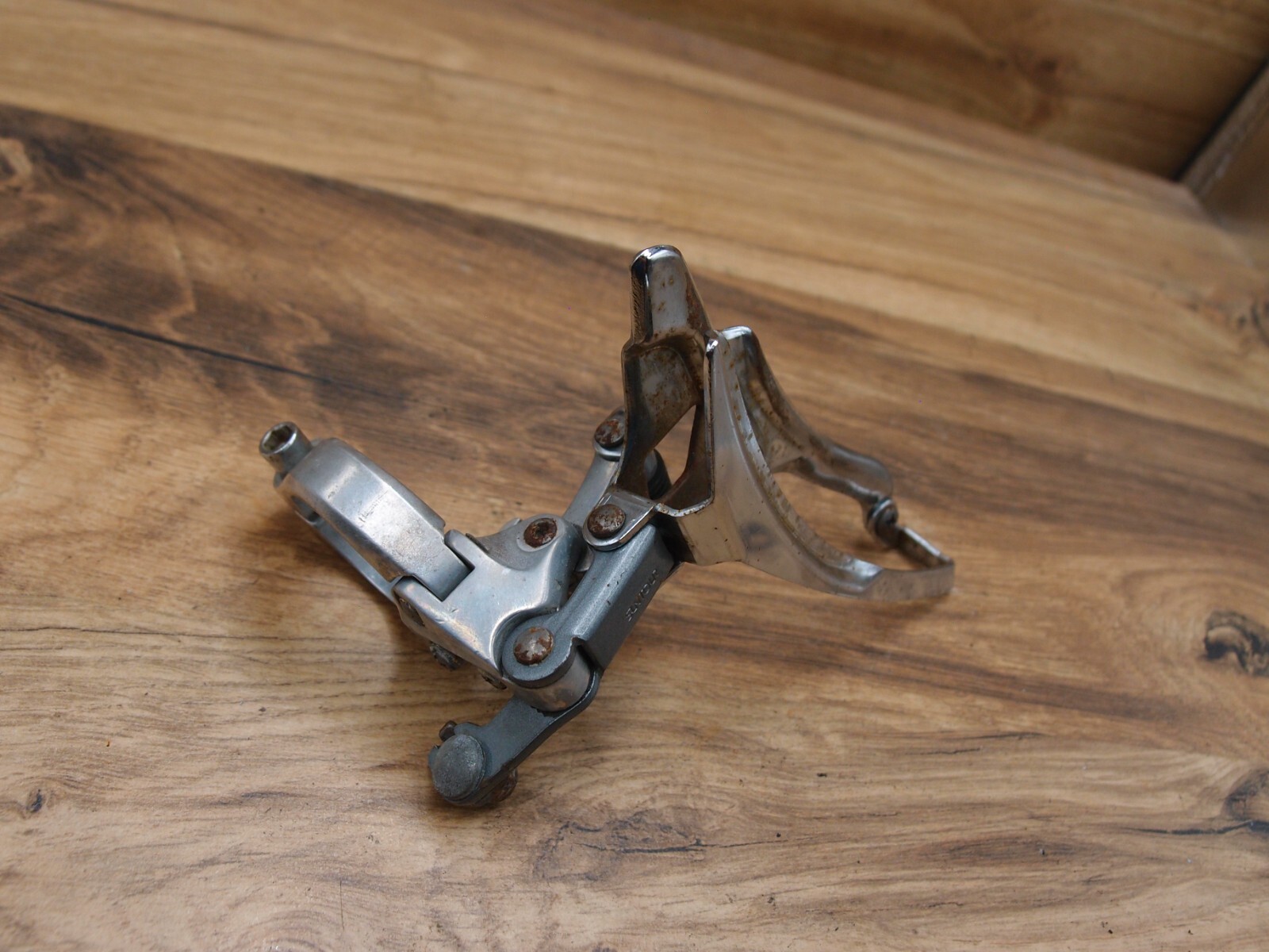 1980’s front derailleur Suntour Maeda VIA Japan 28.6 mm bottom pull