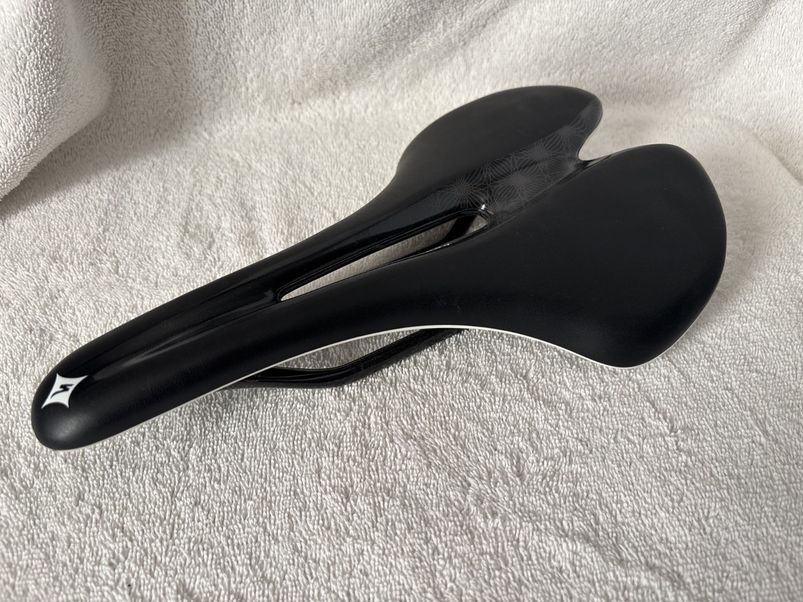 Specialized Ruby Pro Saddle 168 FACT Carbon Rails Body Geometry BG Black – NEW