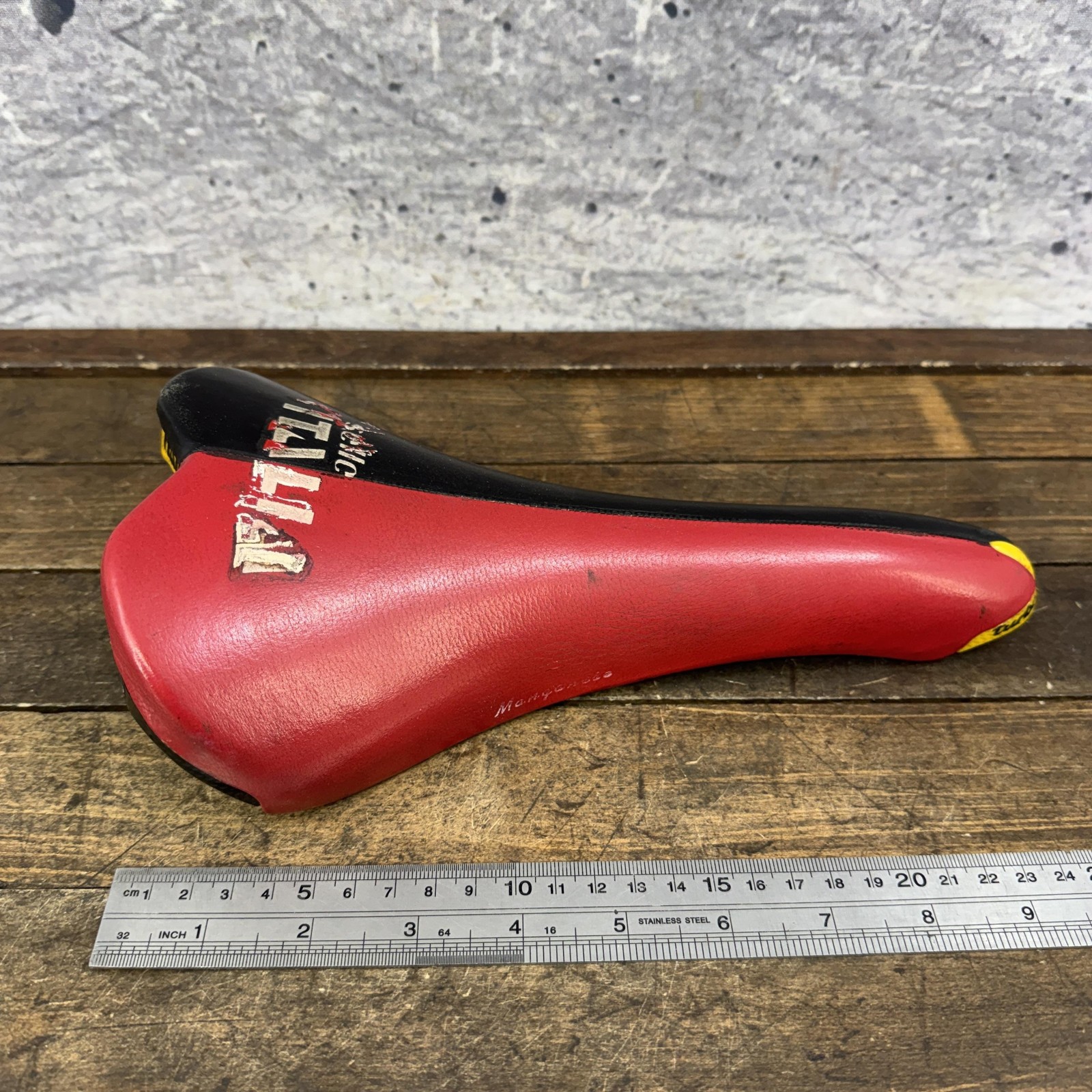 Vintage Selle Italia Turbo Matic 2 Saddle Seat Red Yellow 135mm Carbon MTB
