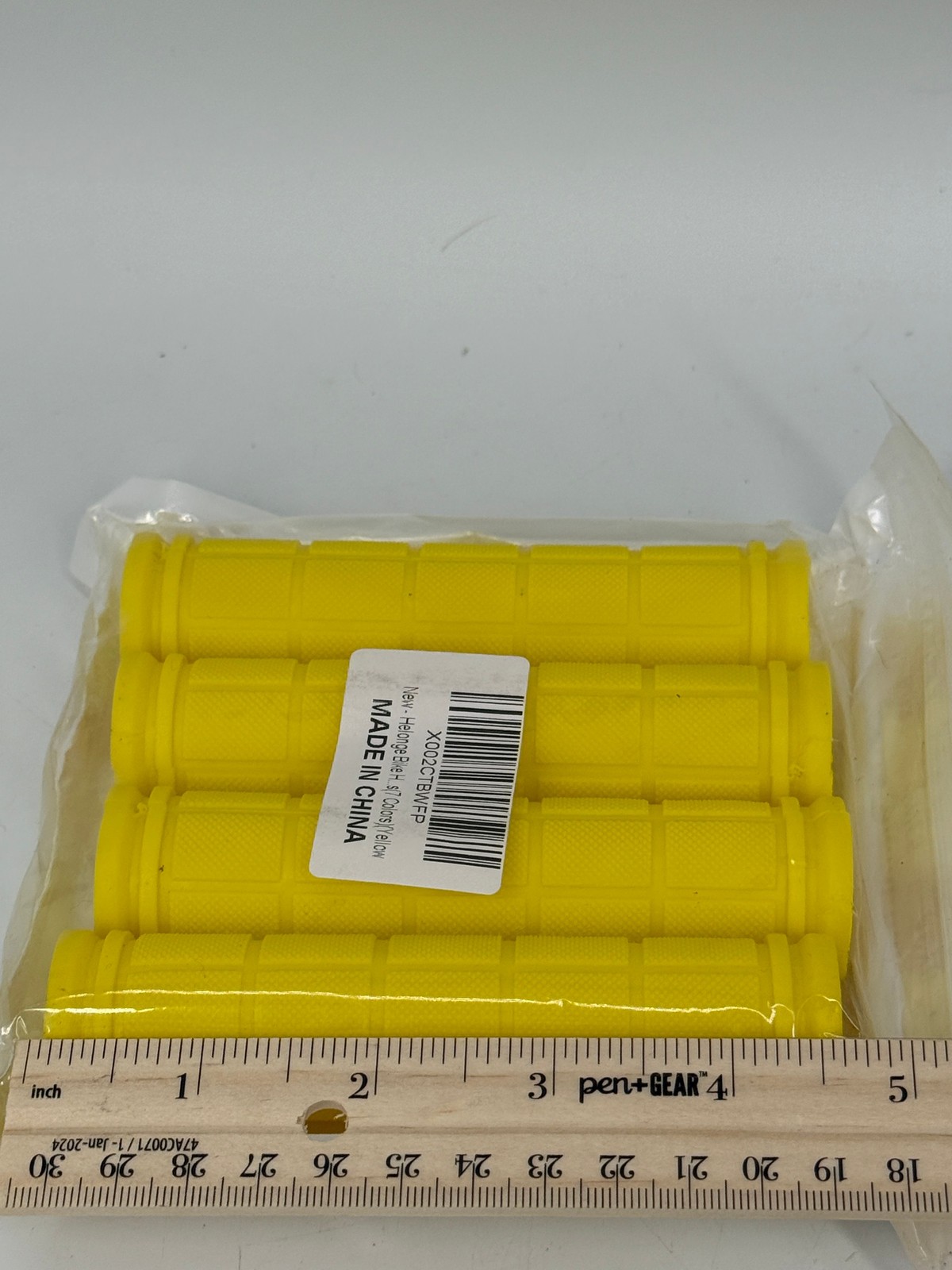 Helonge Bike Handlebar Grips Set of 4 Yellow Rubber Anti-Slip 4.75 Inch