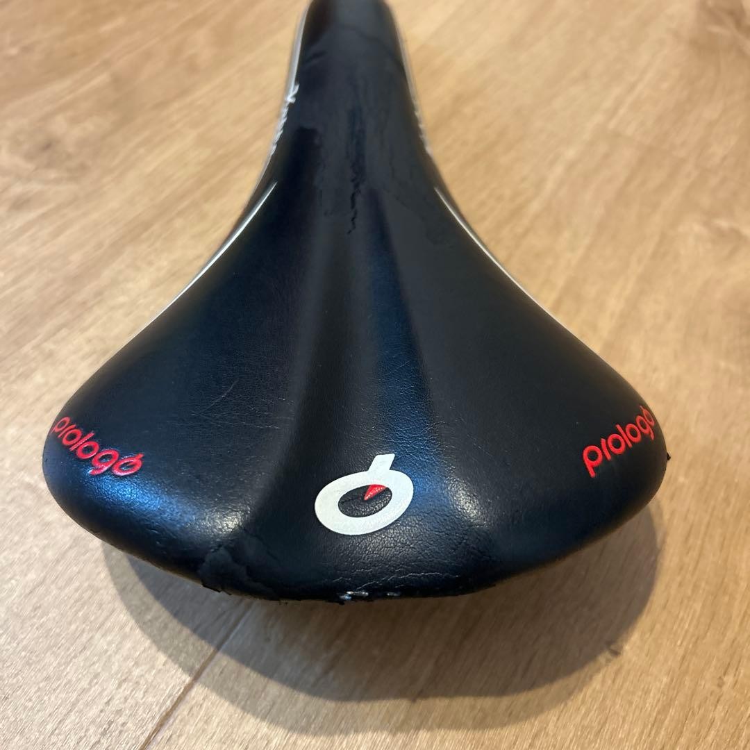 Prologo Kappa Black Red Saddle Used with Scratches Plastic Metal Frame