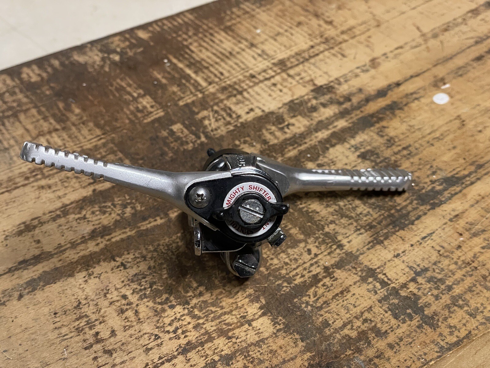 Vintage Suntour Mighty Power Shifters – Downtube Clamp – Ratcheting – Road Tour