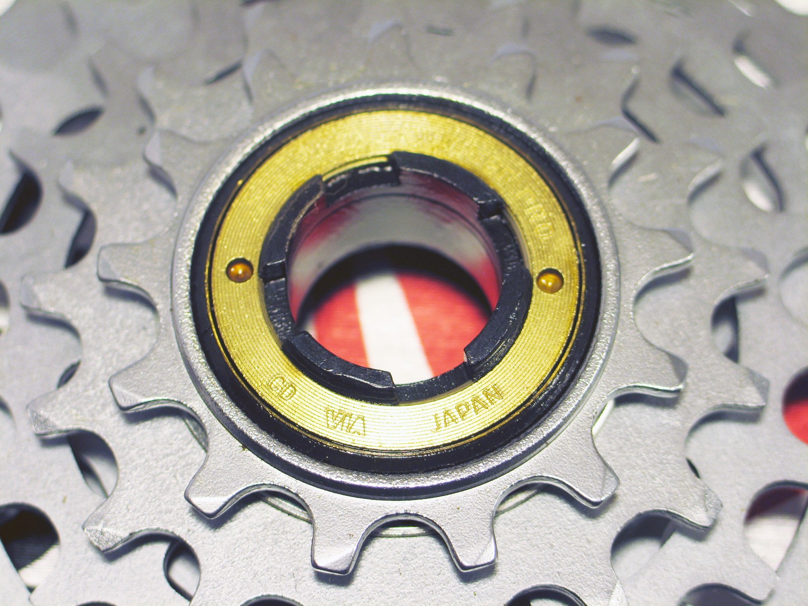 NOS Suntour Winner Pro 5-Speed Freewheel (13×32) Silver – WP-5000