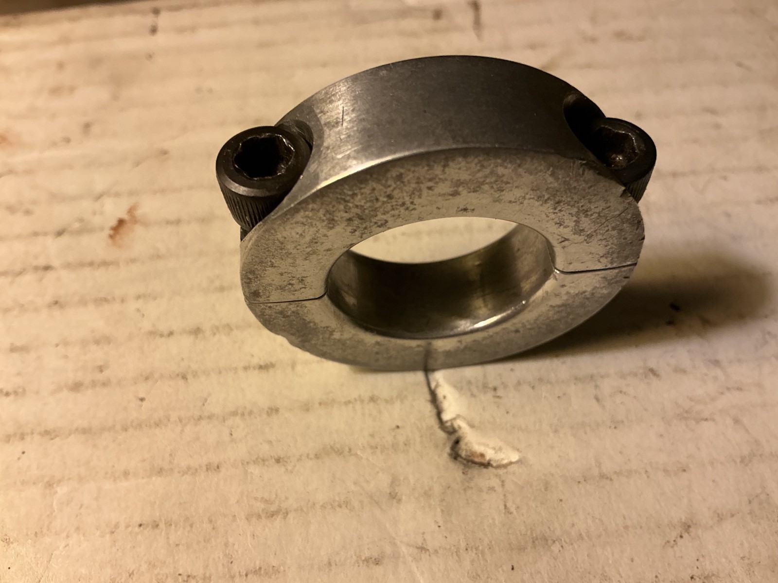 DK seat-clamp (removed from ‘85 Kuwahara Lightning) 25.4mm. Original bolts