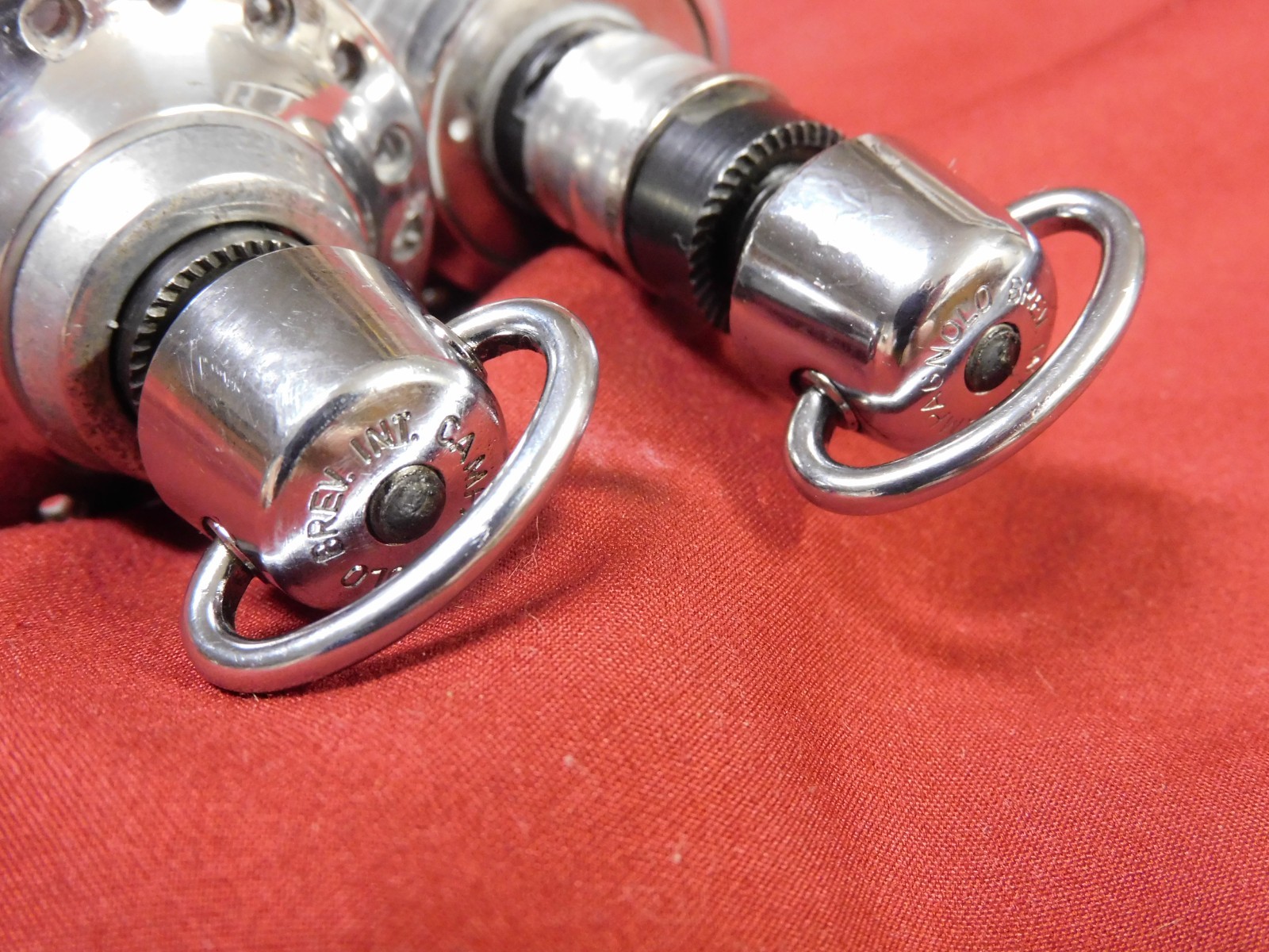 1st Gen 1984/85 Campagnolo 322/101 C-Record Low Flange 32 Hole Hubs & Skewers