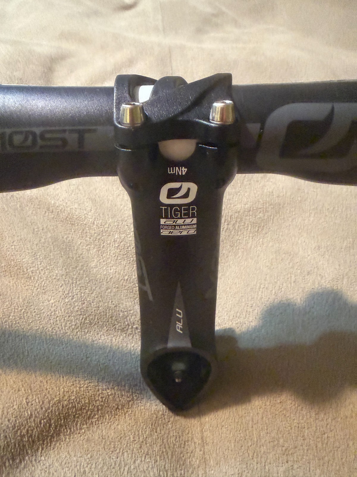 MOST Aero Handlebars (40 cm & 44cm) and MOST stem 100 ALU (Aluminum) Pinarello