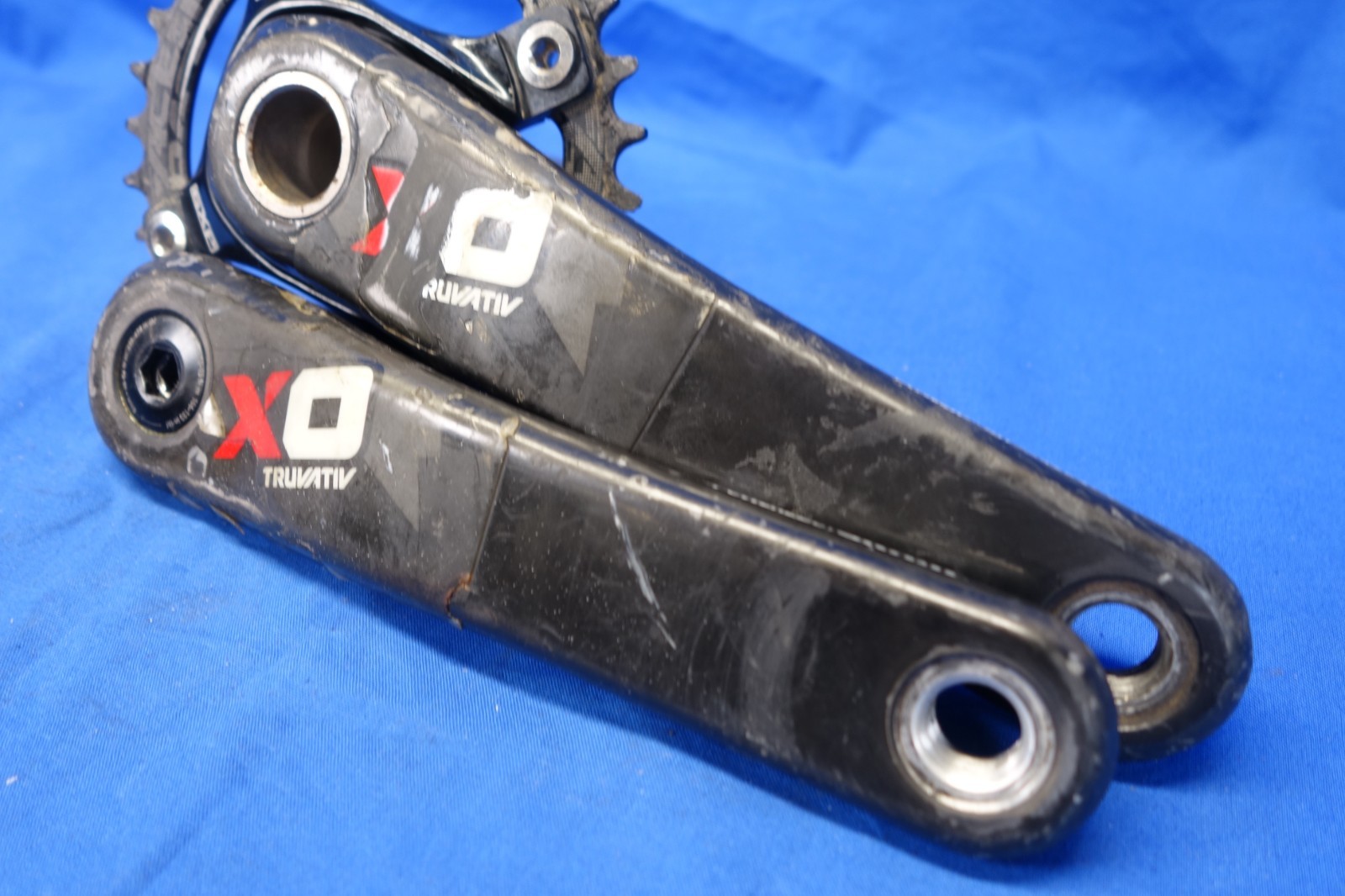 Sram Truvativ X0 1 x 11 Carbon Mountain Bike Crankset, GXP, Race Face 32t, 175mm