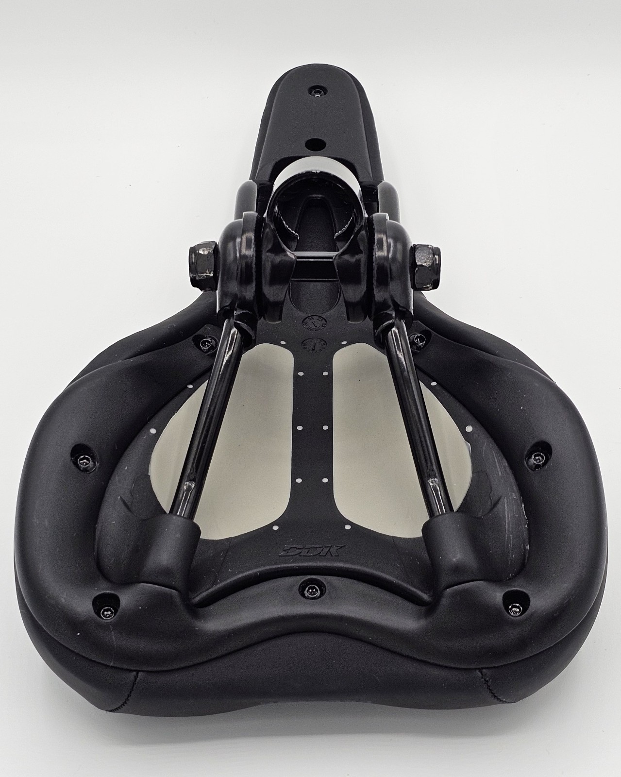 Peloton Comfort Saddle Black Synthetic for Indoor Cycling Bike Unisex Adults