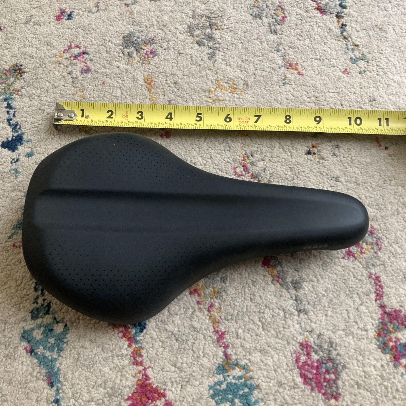 Trek Verse Trail Short Bike Seat 145mm Saddle Steel Rails