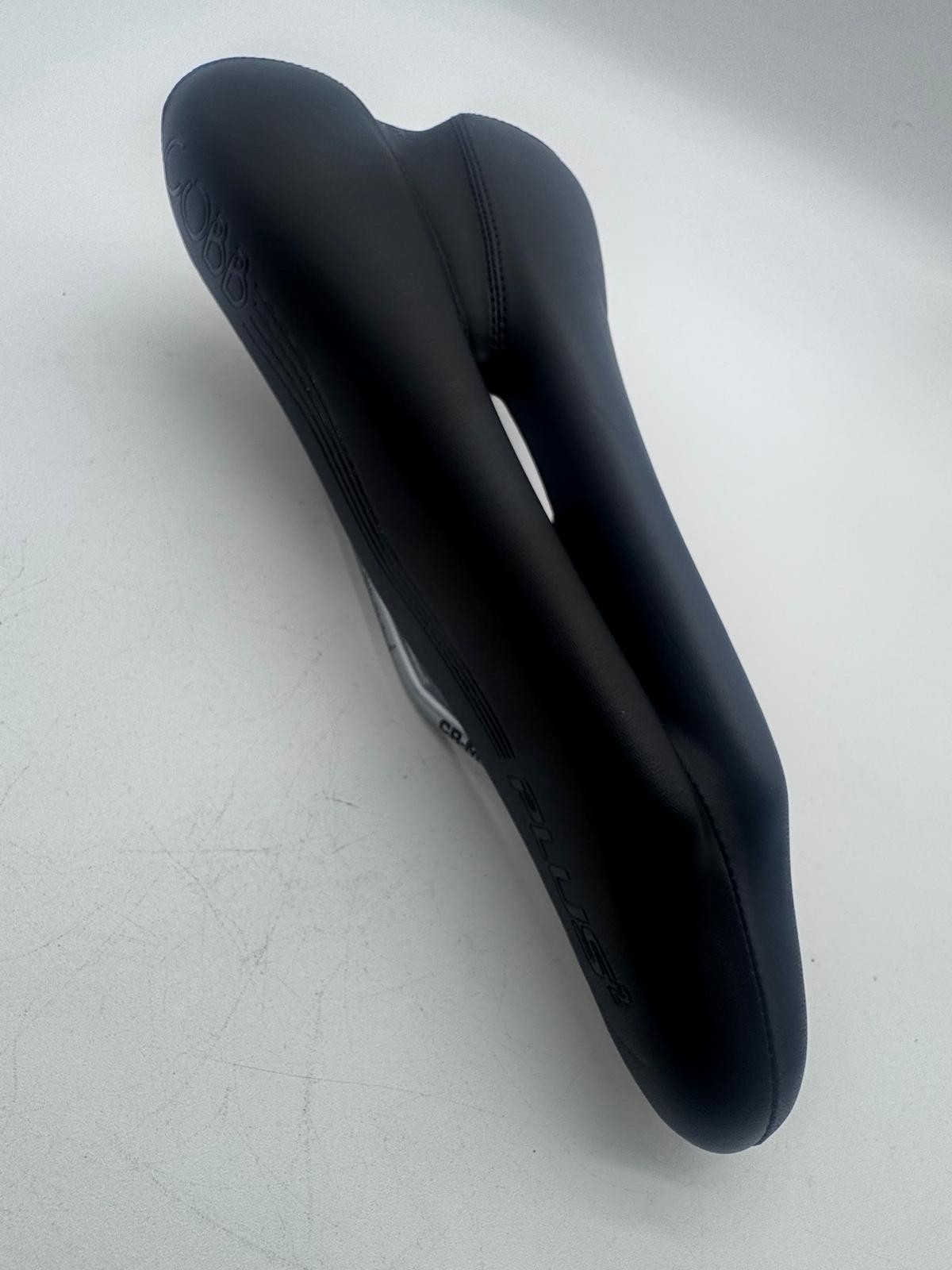 COBB Plus 2 130mm Triathlon Saddle Chromoly Rails