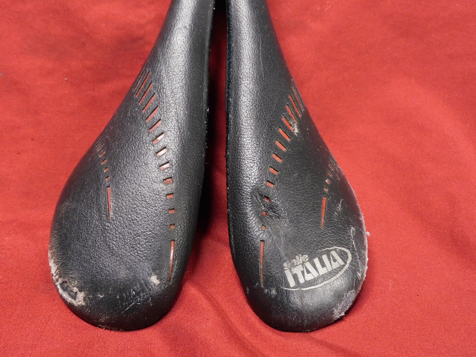 2003 Selle Italia Titanium Rails Flow Gel Saddle Made in Italy 185 grams