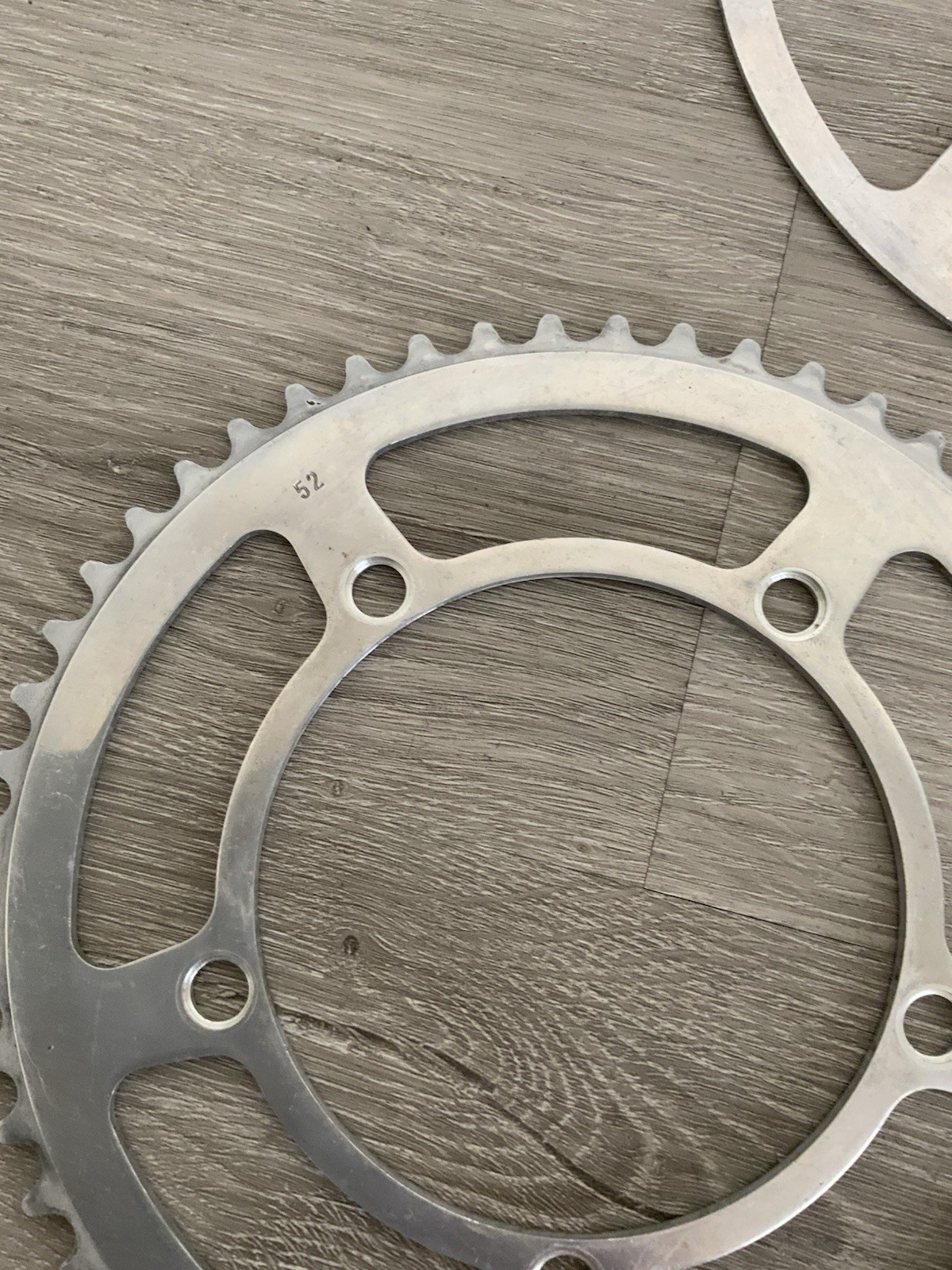 NERVAR CHAIN RINGS AND GUARD (3) 52-40 TOOTH 128 BCD 6, 7, OR 8 SPEED RING BOLTS