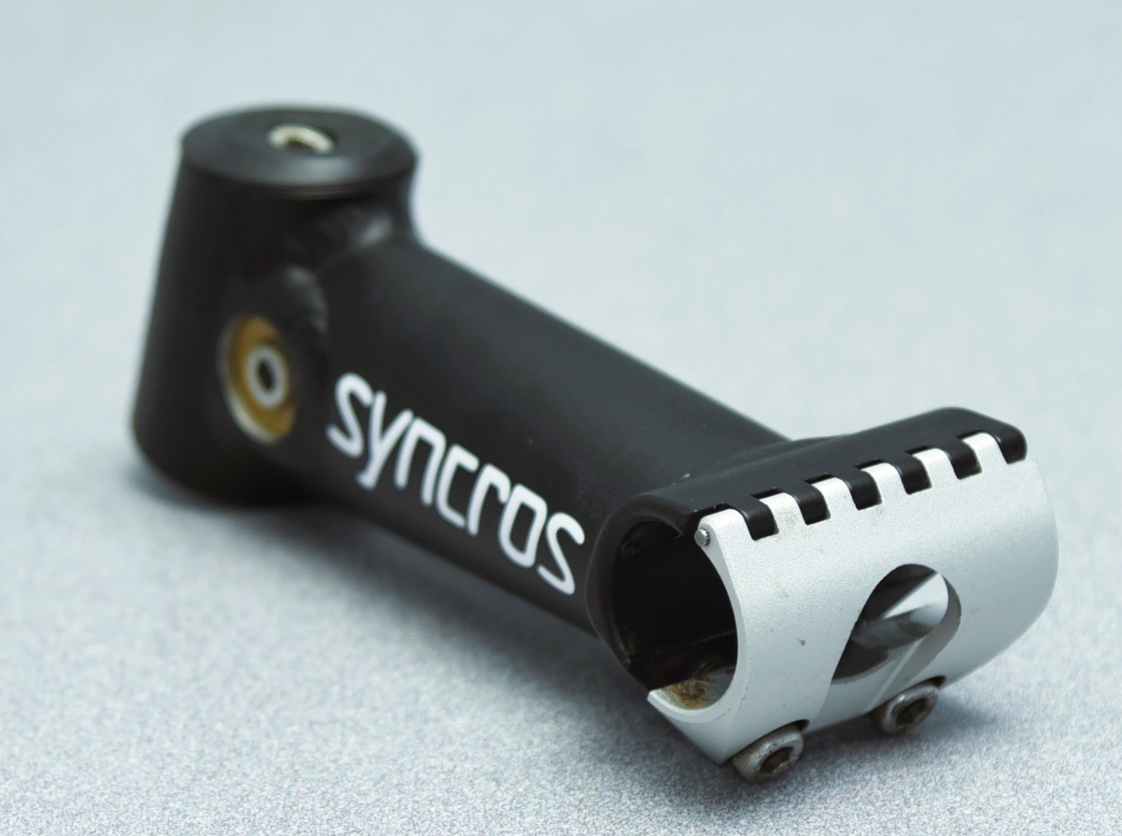 SYNCROS Cattlehead Hinge Stem, 1 1/8″, 130mm x 15 Degree, 25.4mm Clamp, vintage