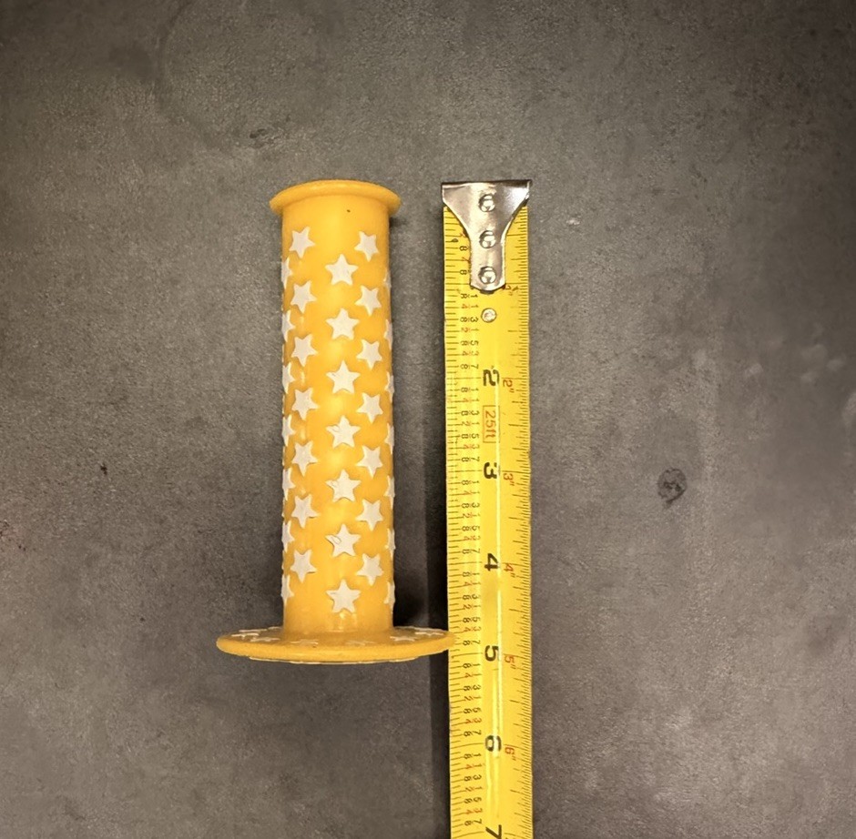 Yellow & White Checkered Star Bicycle/Bmx Handlebar grips 120mm