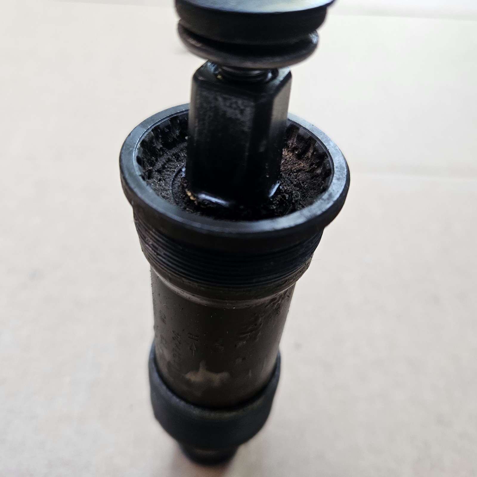 Shimano BB-LP27 Cartridge Bottom Bracket 73mm x 110mm English Thread Japan