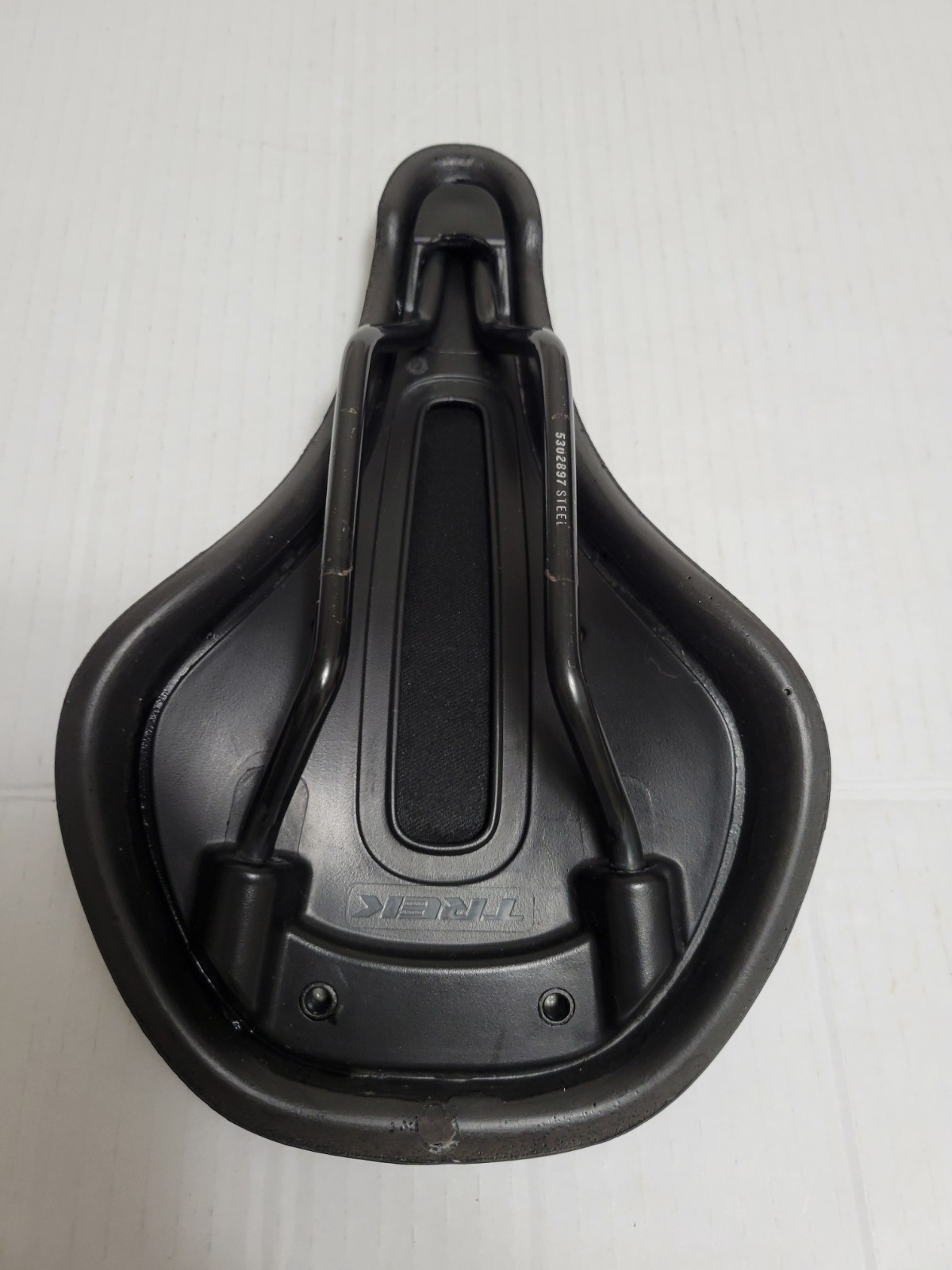 Trek Saddle/Seat w/ Steel Rails, Black, Plastic/Steel, Road/MTB/Hybrid