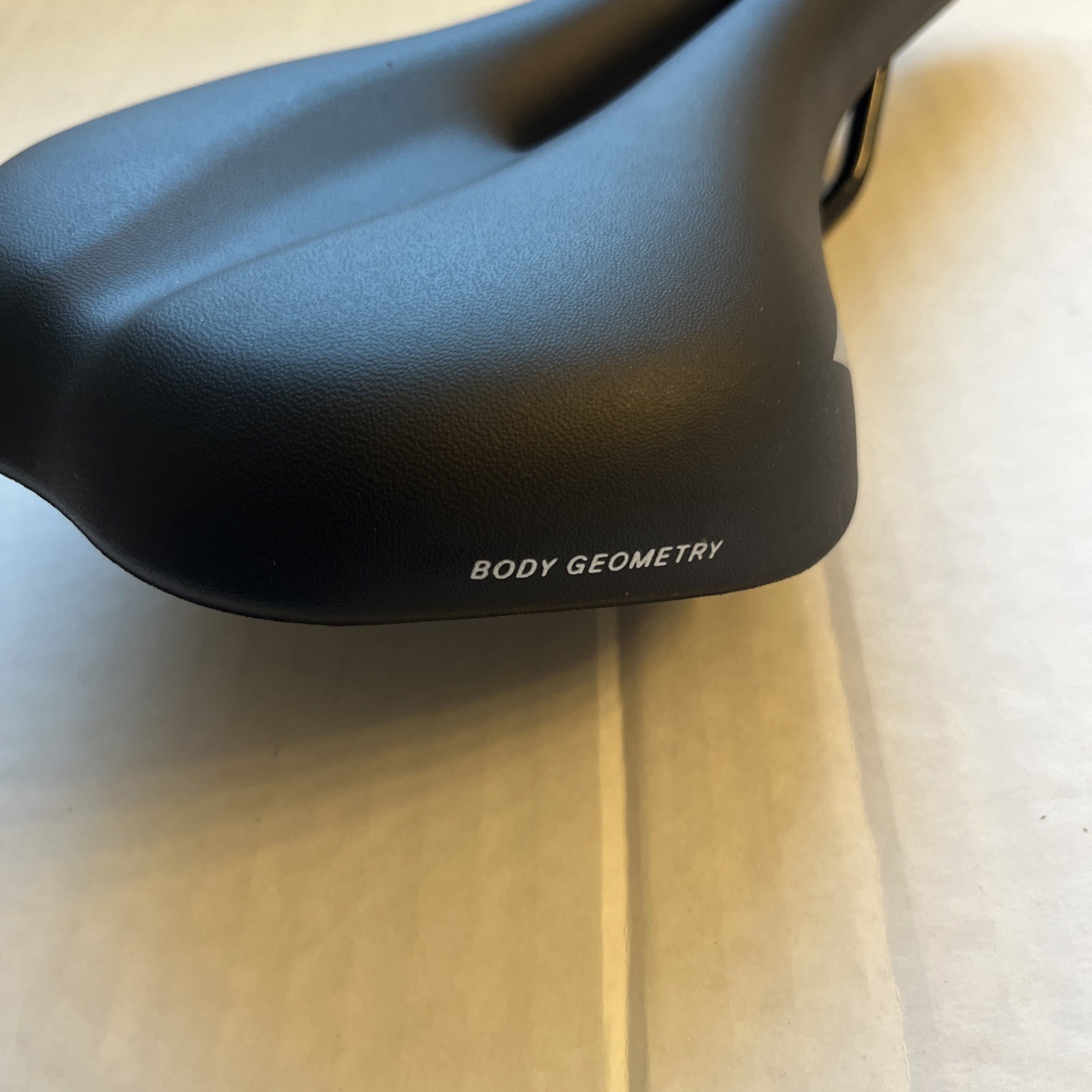 Specialized Riva Women’s Bike Saddle Seat Body Geometry 155mm Width Road MTB