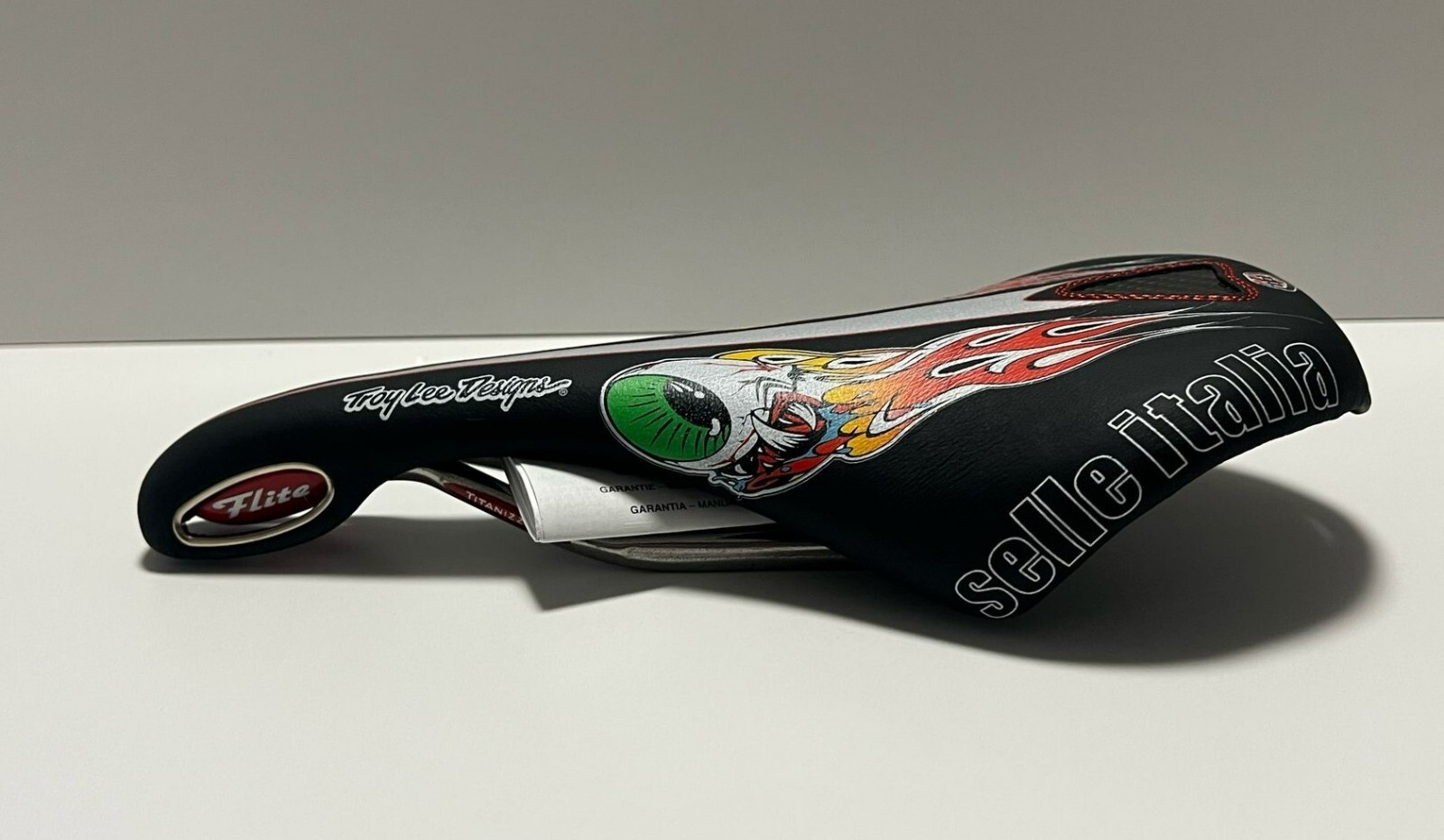 NOS BIKE SADDLE BRAND: SELLE ITALIA FLITE TROY LEE DESIGNS – VINTAGE RARE SADDLE