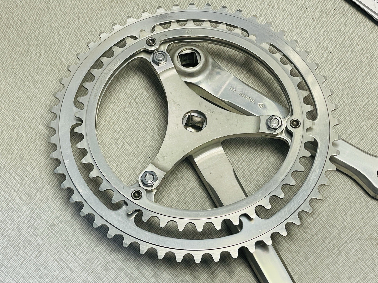 Vintage NOS Campagnolo Gruppo Sport 3-Bolt Racing Crankset 52-42 170mm