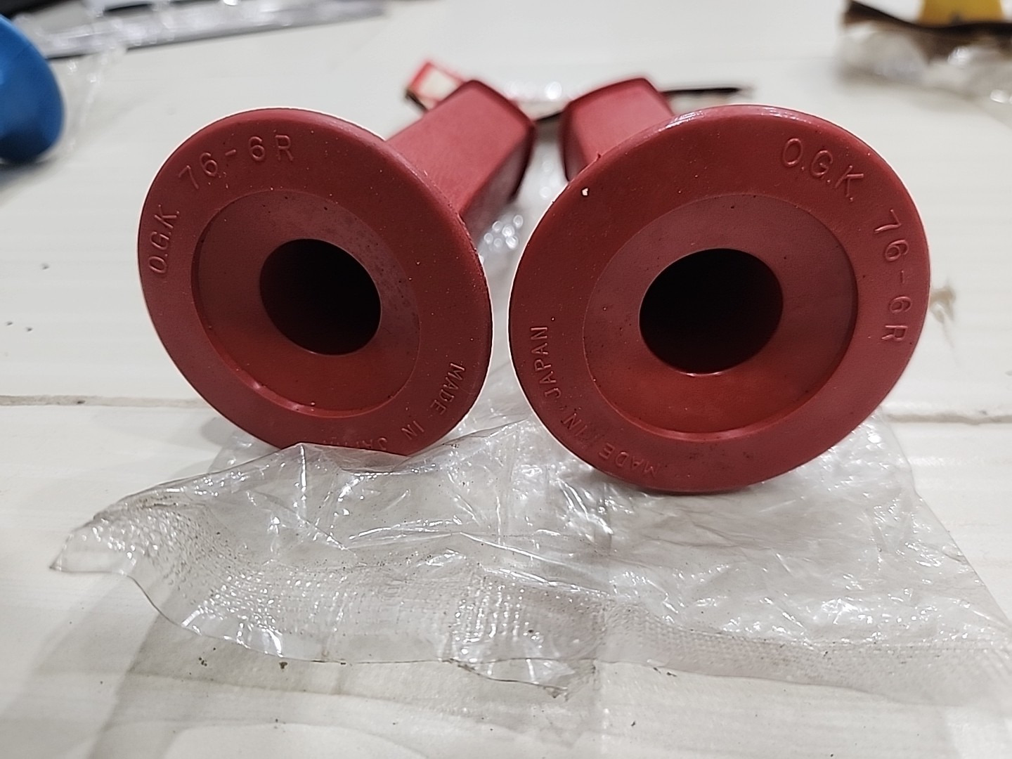 OLD SCHOOL BMX GRIPS OGK 76-6R RED JAPAN NOS GRIP 22mm Both