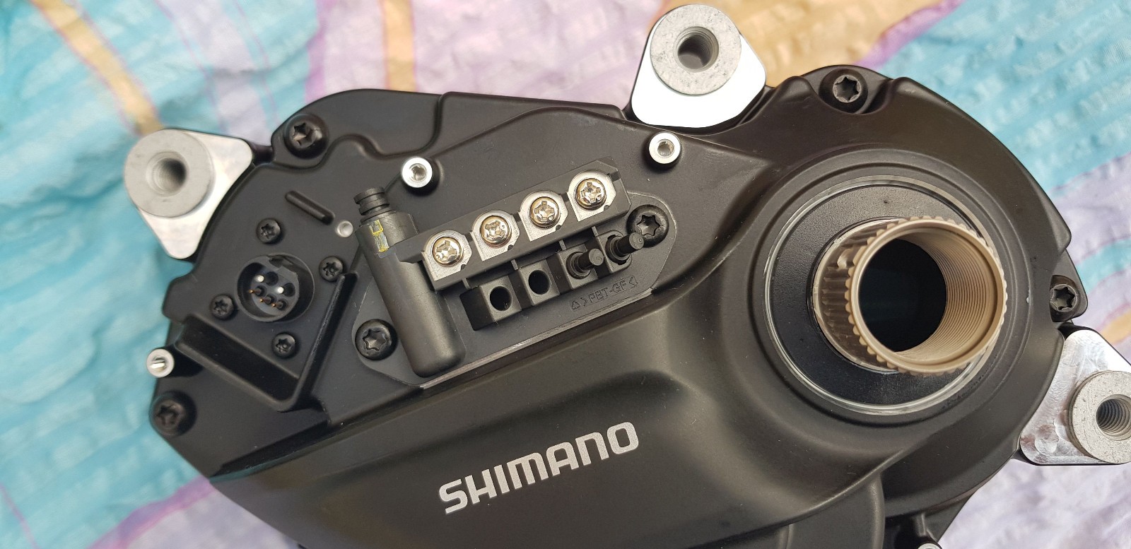Shimano EP6 DU-EP600 250W 85Nm motor