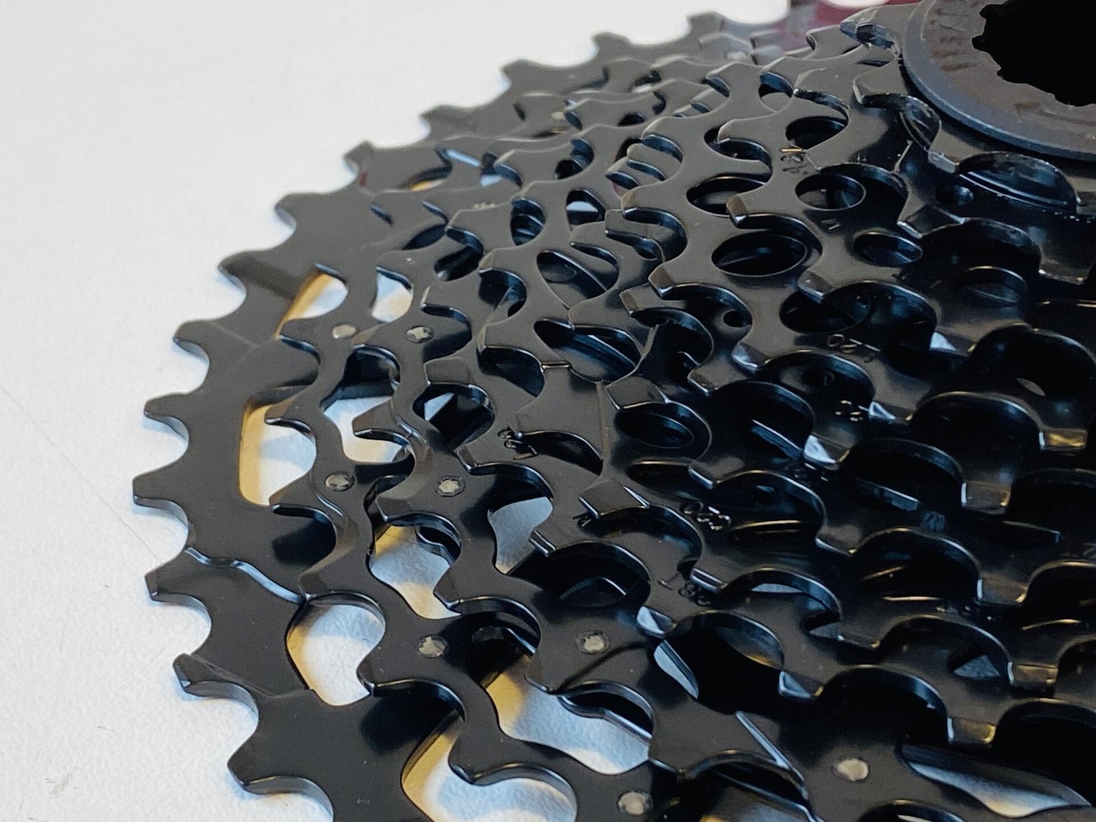 SRAM PG-1130 11-42t 11-Speed Cassette – Black