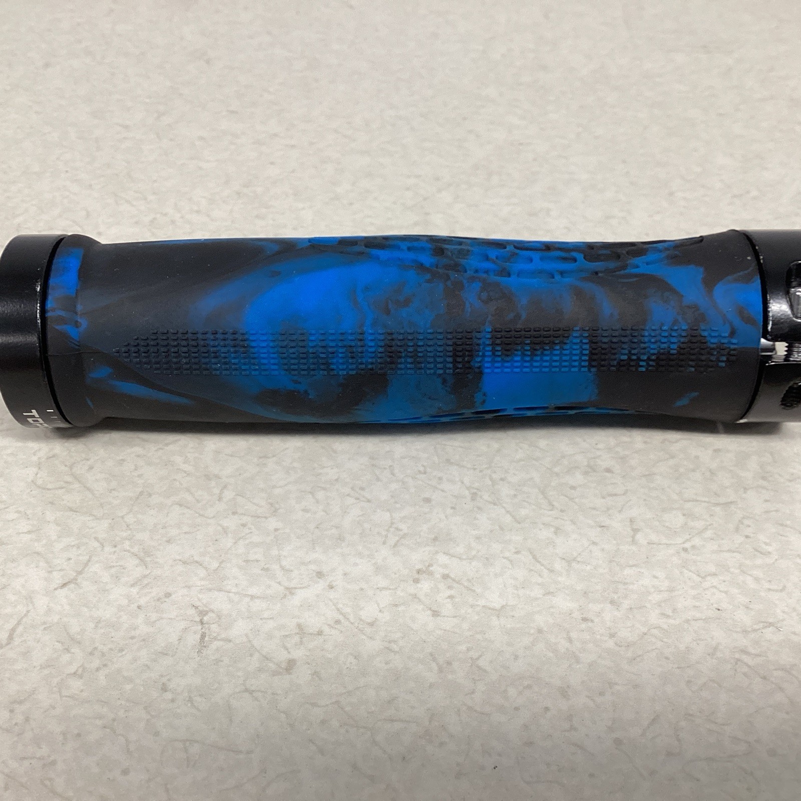 TOPCABIN Ergonomic Bike Grips Widen Holding Rubber Grips Rubber Blue (1 Pair)