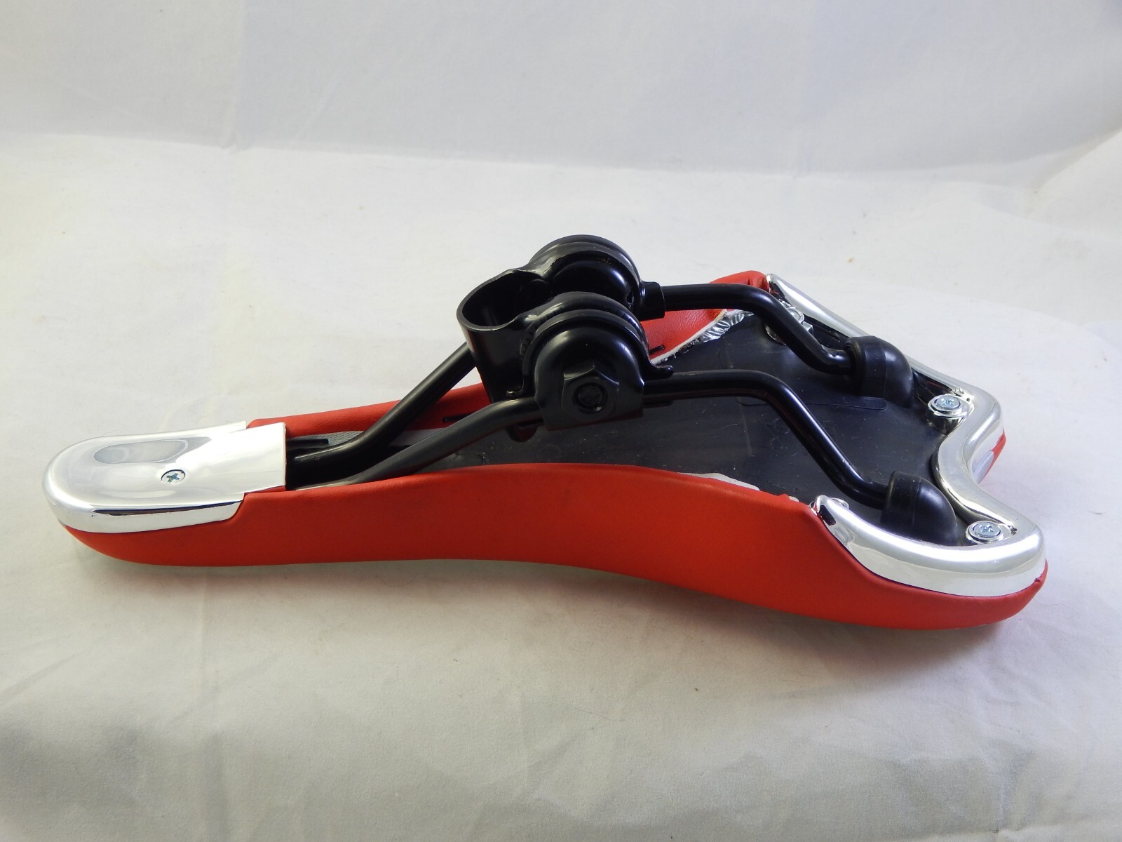 NOS Honda BMX Racing Seat Saddle Red Silver Chrome Railed HRC Woody Bicycle
