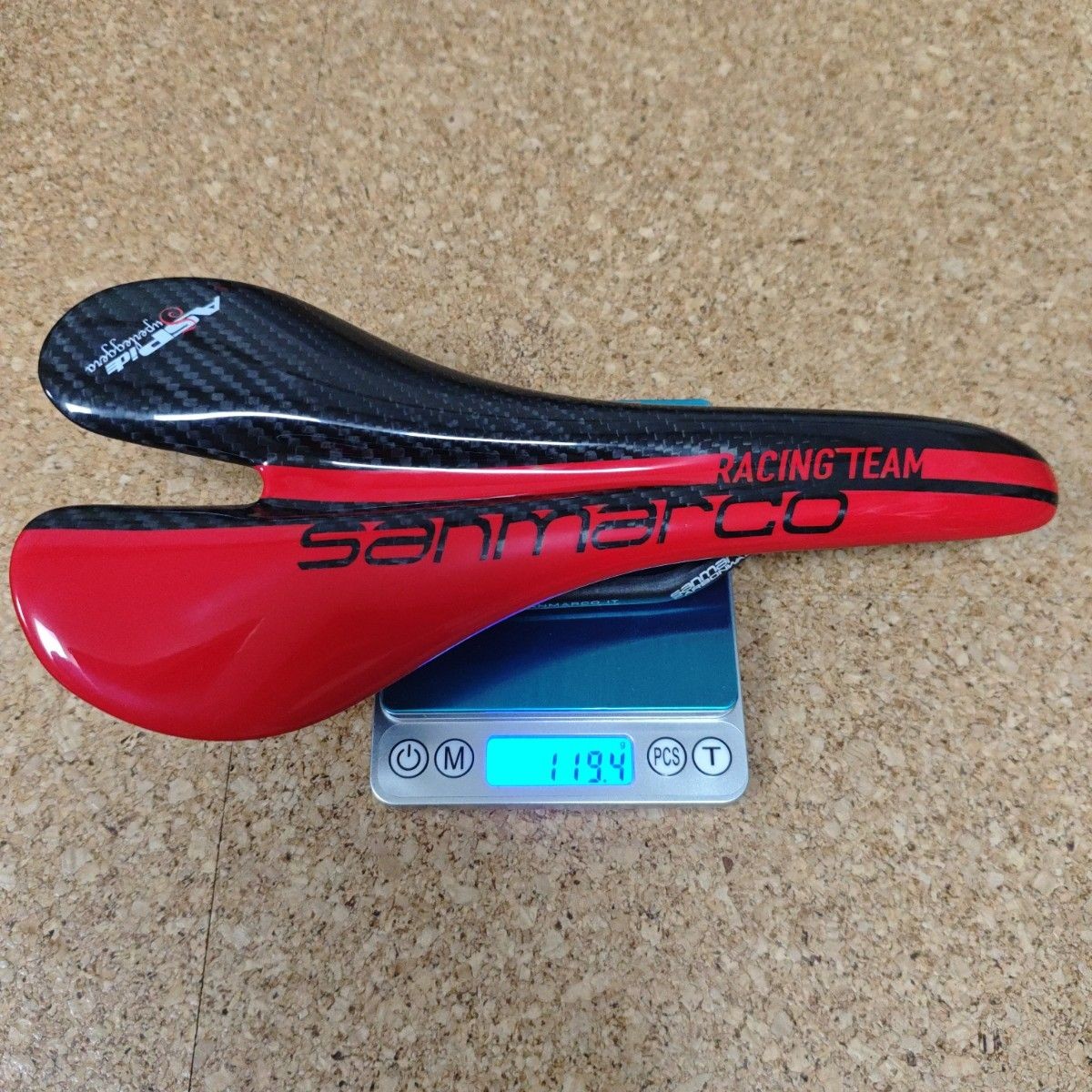 Selle San Marco Aspide Superleggera with outer box