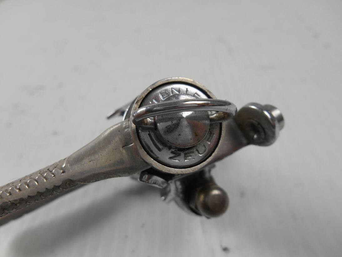 Zeus Criterium Down Tube Shifters