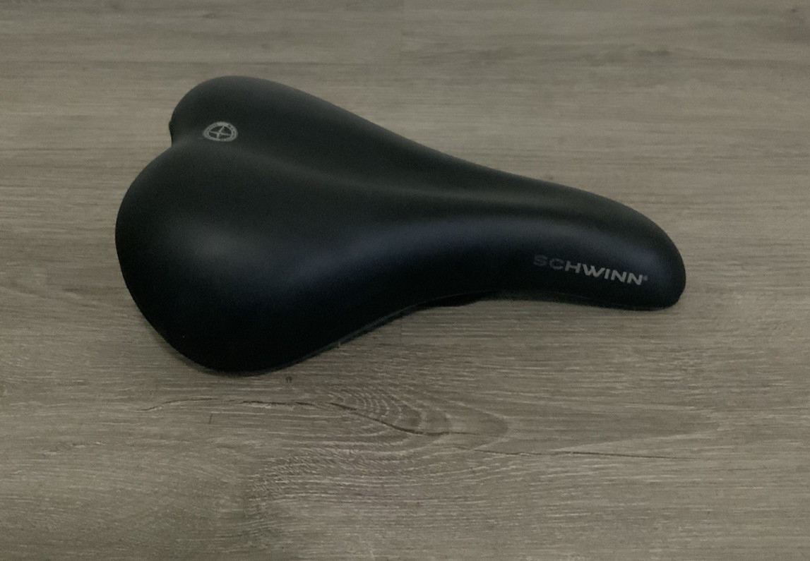 SCHWINN COMFORT ROAD BIKE SADDLE 430 GRAMS 165 MM x 270 MM