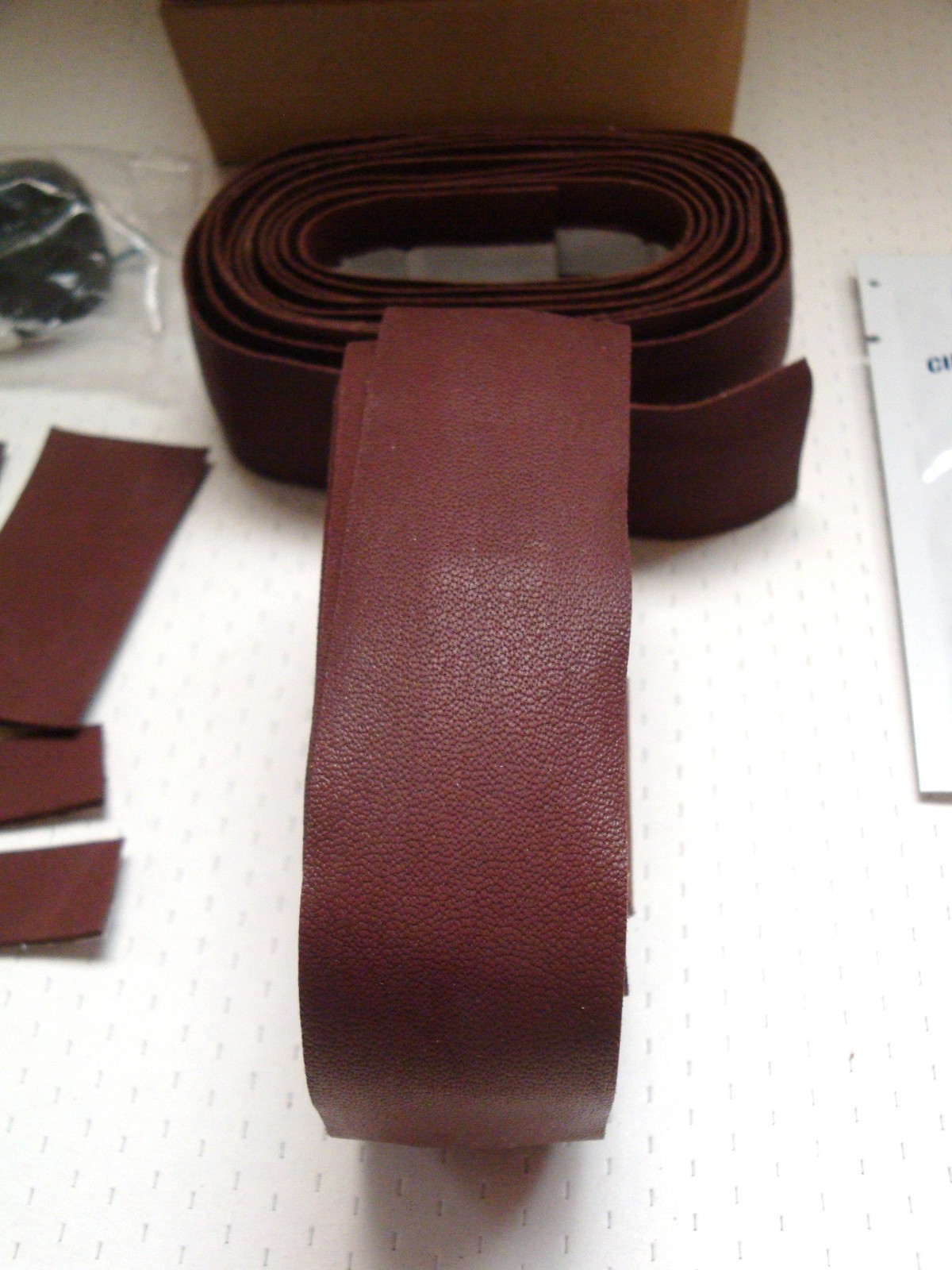 NEW IN BOX GILLES BERTHOUD BROWN LEATHER CALF HANDLEBAR TAPE MADE IN FRANCE