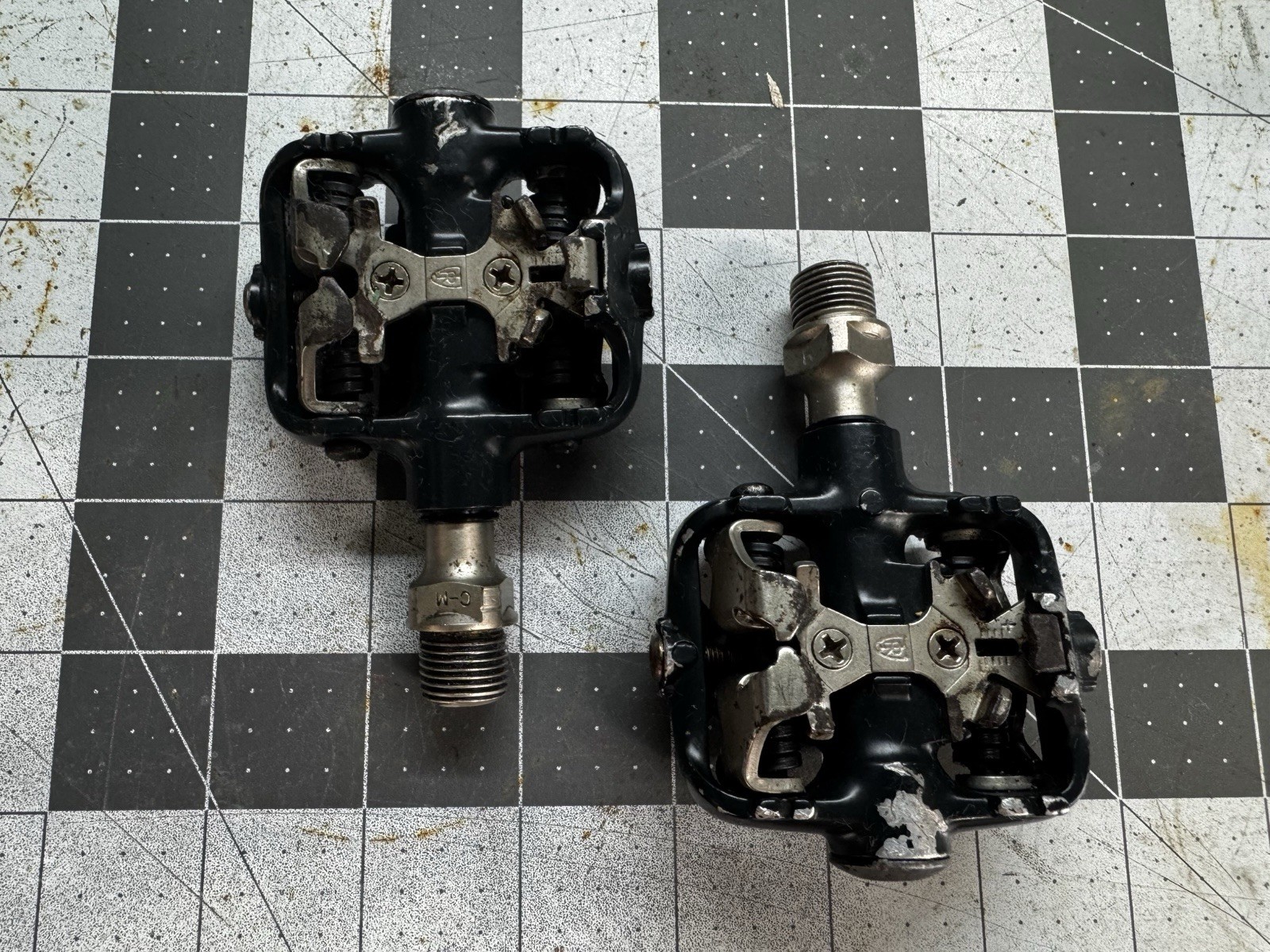 Ritchey Titan SPD-Compatible Clipless MTB Pedals Black/Silver 9/16″